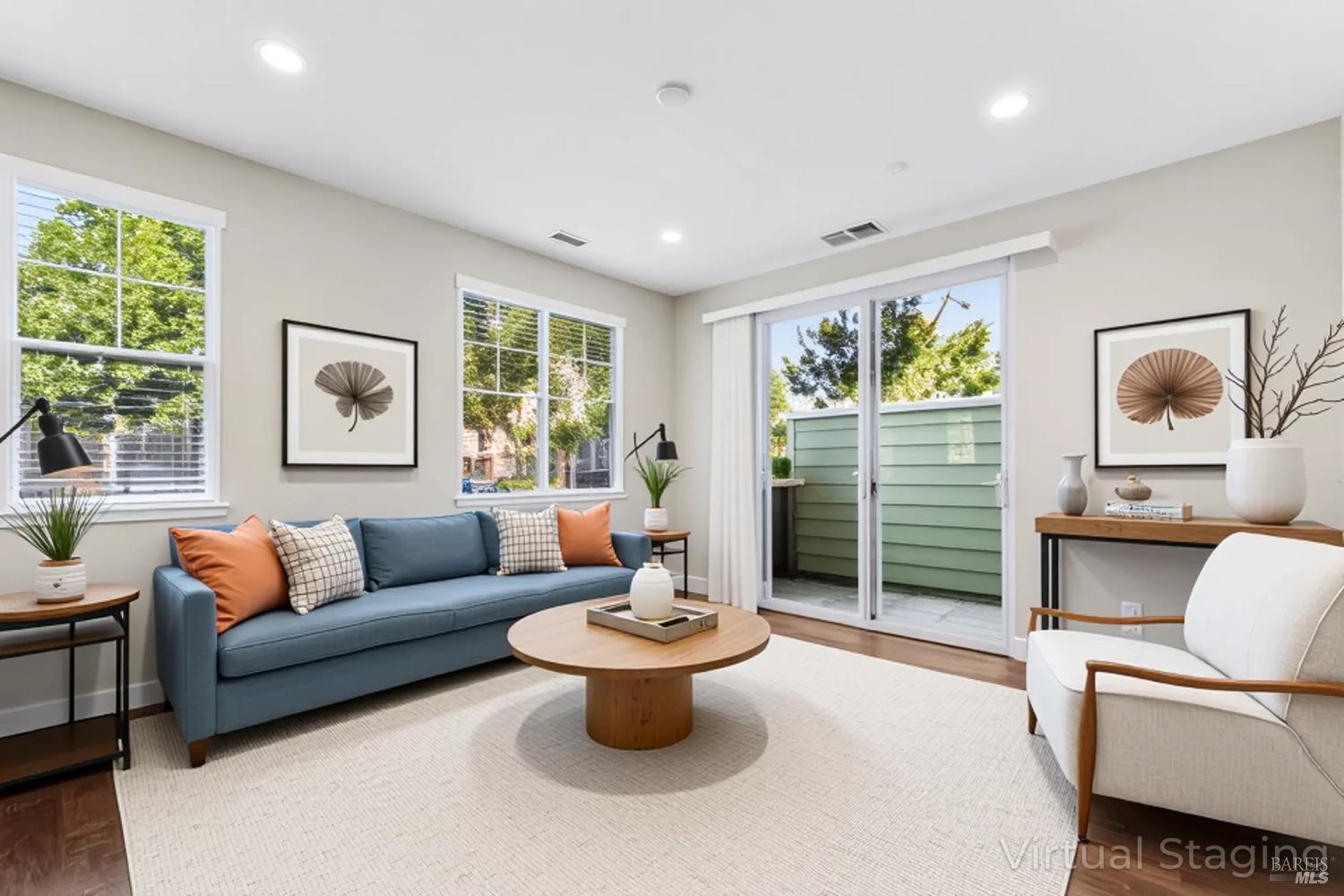 Detail Gallery Image 4 of 47 For 2152 Eva St, Napa,  CA 94559 - 3 Beds | 2/1 Baths