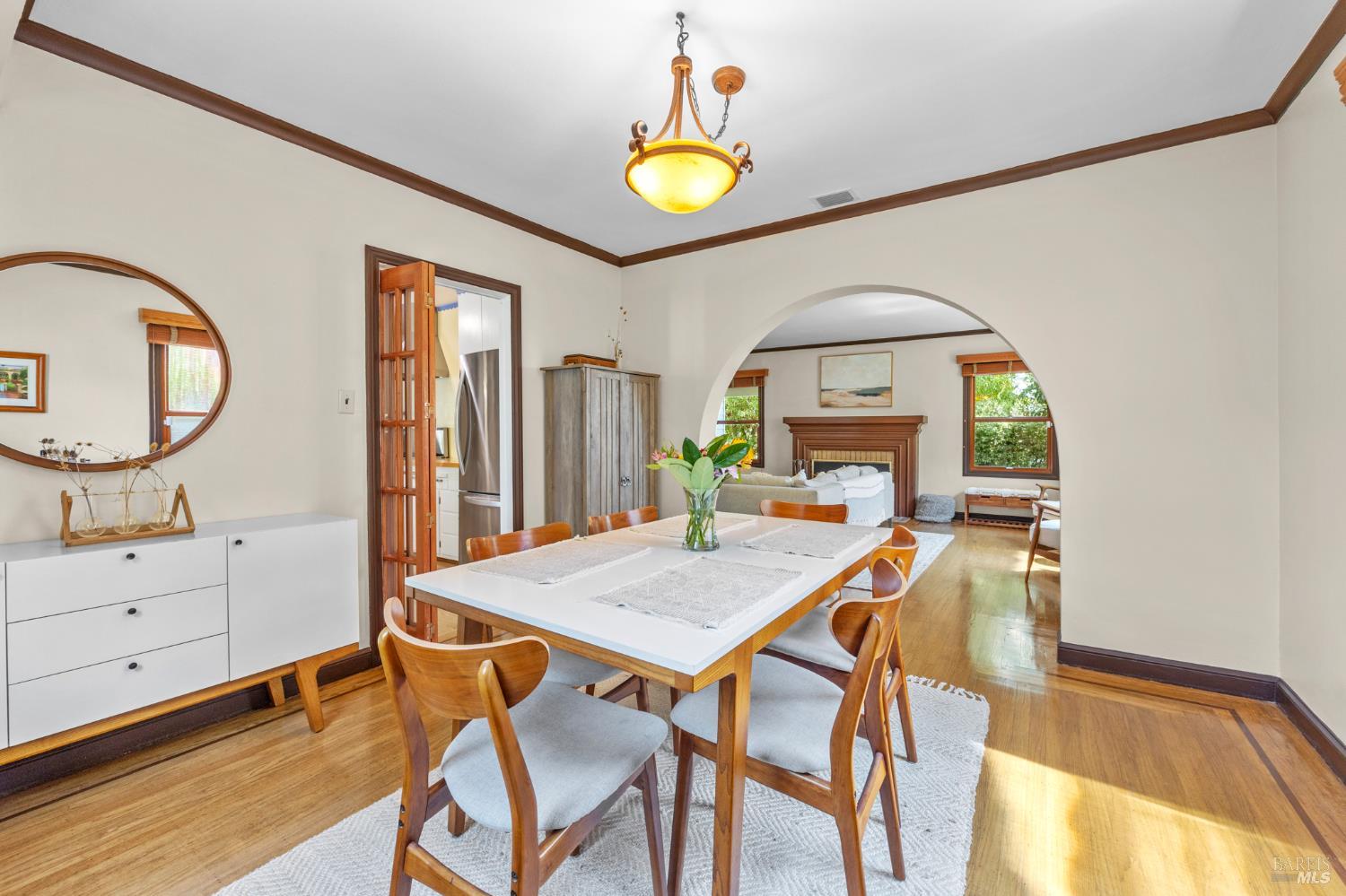 Detail Gallery Image 9 of 49 For 1219 Amador St, Vallejo,  CA 94590 - 3 Beds | 2/1 Baths