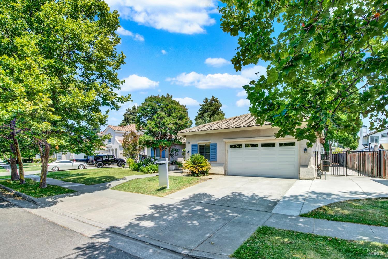 Detail Gallery Image 7 of 93 For 616 Pavilion Dr, Fairfield,  CA 94534 - 3 Beds | 2/1 Baths