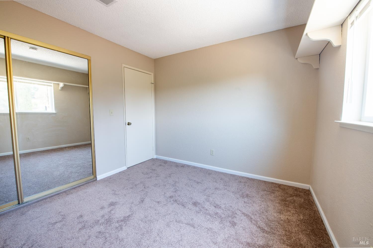 Detail Gallery Image 22 of 41 For 172 Delgado Ct, Vallejo,  CA 94591 - 4 Beds | 2/1 Baths