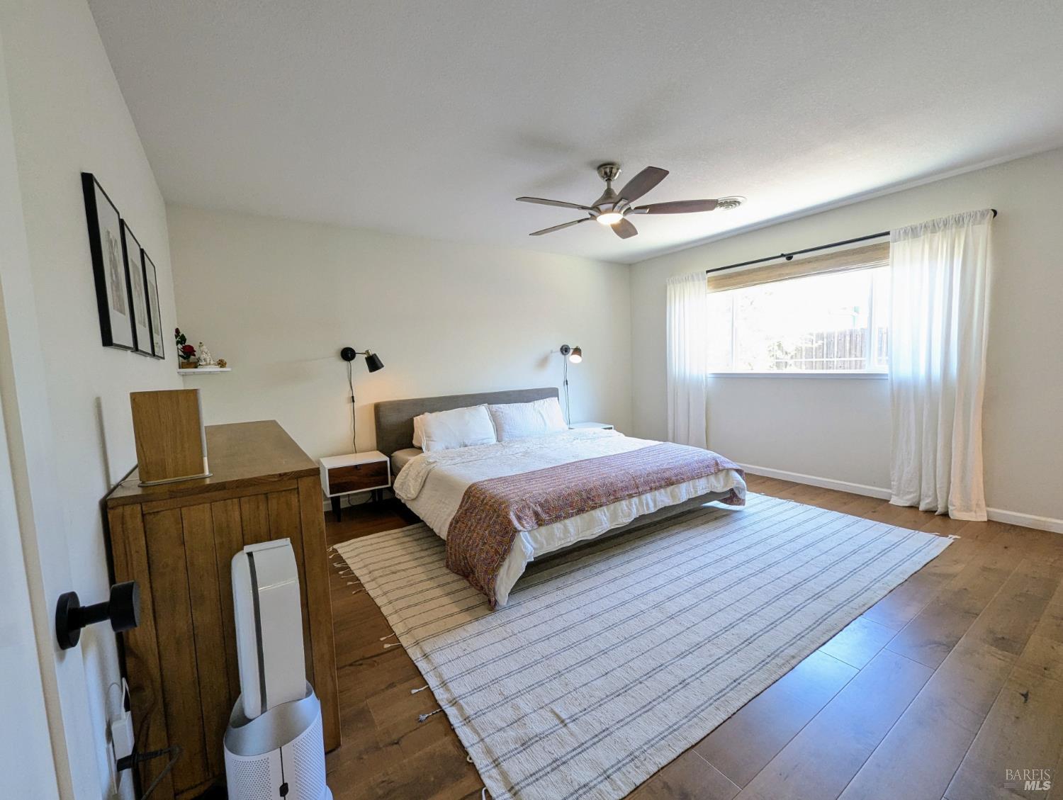 Detail Gallery Image 14 of 27 For 391 Cabernet Pl, Ukiah,  CA 95482 - 3 Beds | 2 Baths