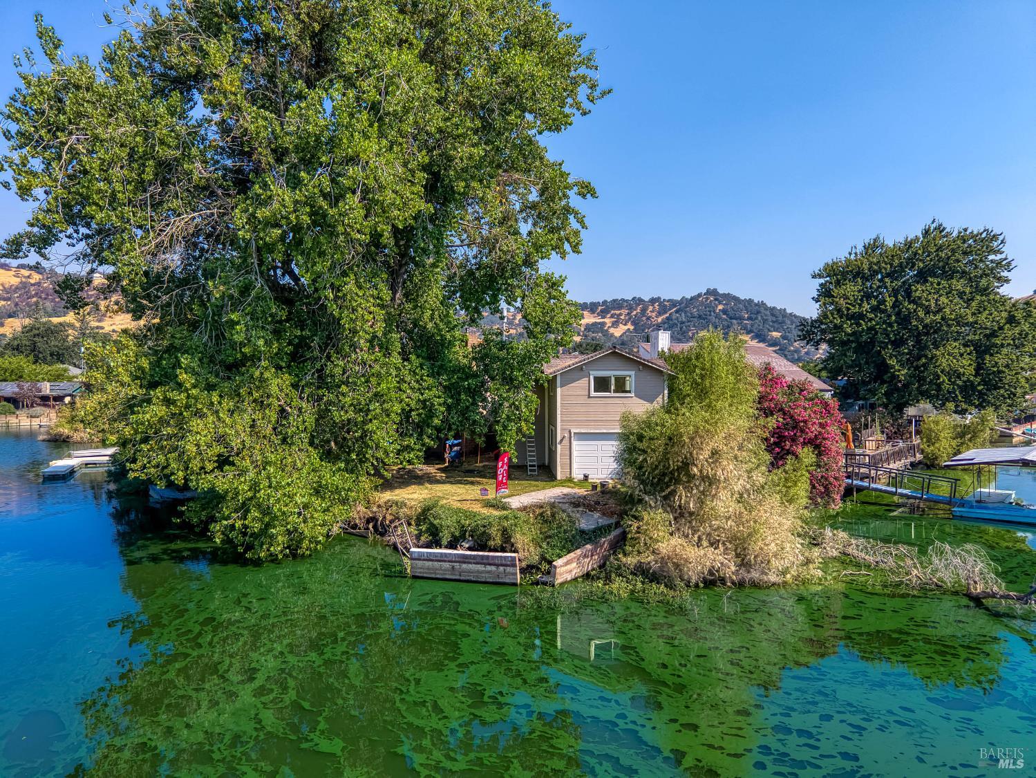 Detail Gallery Image 45 of 49 For 12902 Lakeland St, Clearlake Oaks,  CA 95423 - 4 Beds | 2/1 Baths