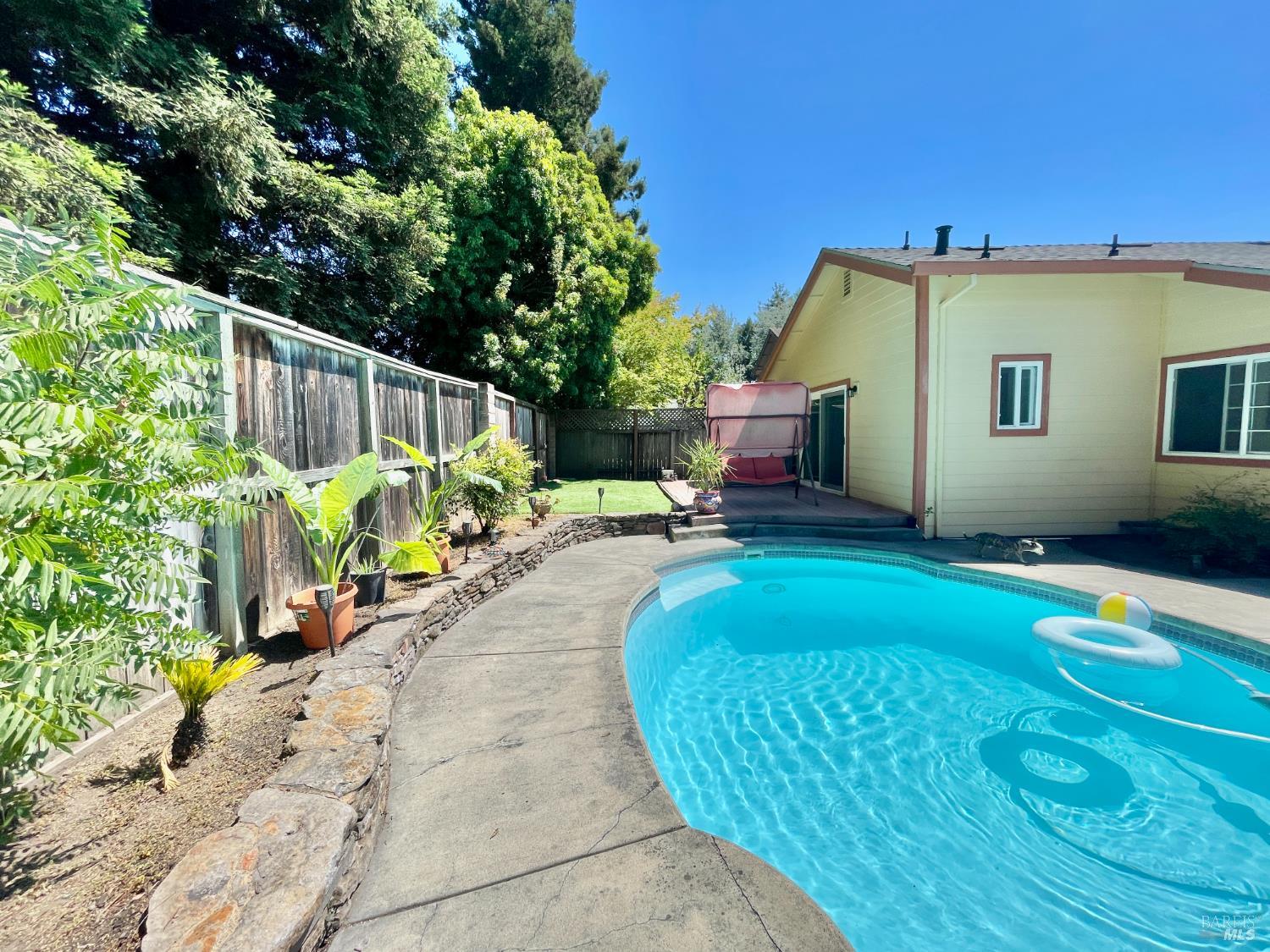 Detail Gallery Image 41 of 46 For 6194 San Gabriel Pl, Rohnert Park,  CA 94928 - 4 Beds | 2 Baths