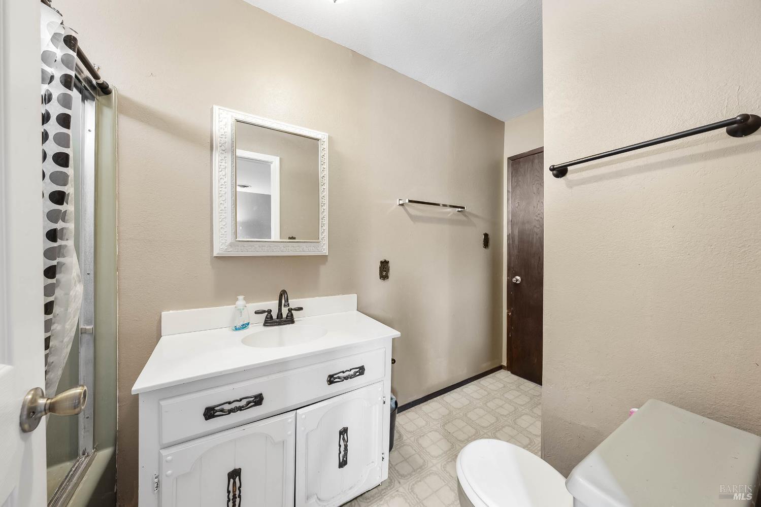 Detail Gallery Image 24 of 49 For 12902 Lakeland St, Clearlake Oaks,  CA 95423 - 4 Beds | 2/1 Baths