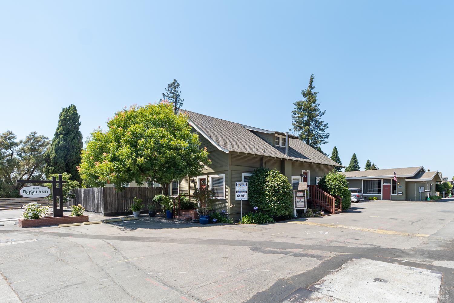 Detail Gallery Image 15 of 16 For 61 Romani Ct, Santa Rosa,  CA 95407 - 1 Beds | 1 Baths