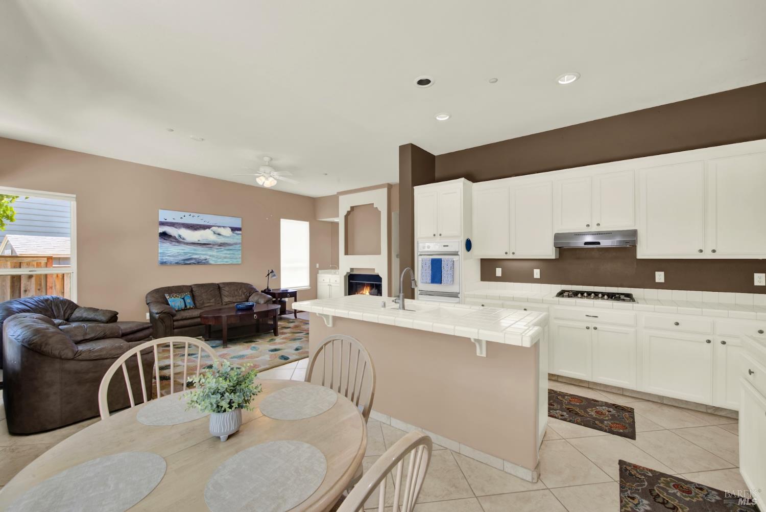 Detail Gallery Image 43 of 93 For 616 Pavilion Dr, Fairfield,  CA 94534 - 3 Beds | 2/1 Baths