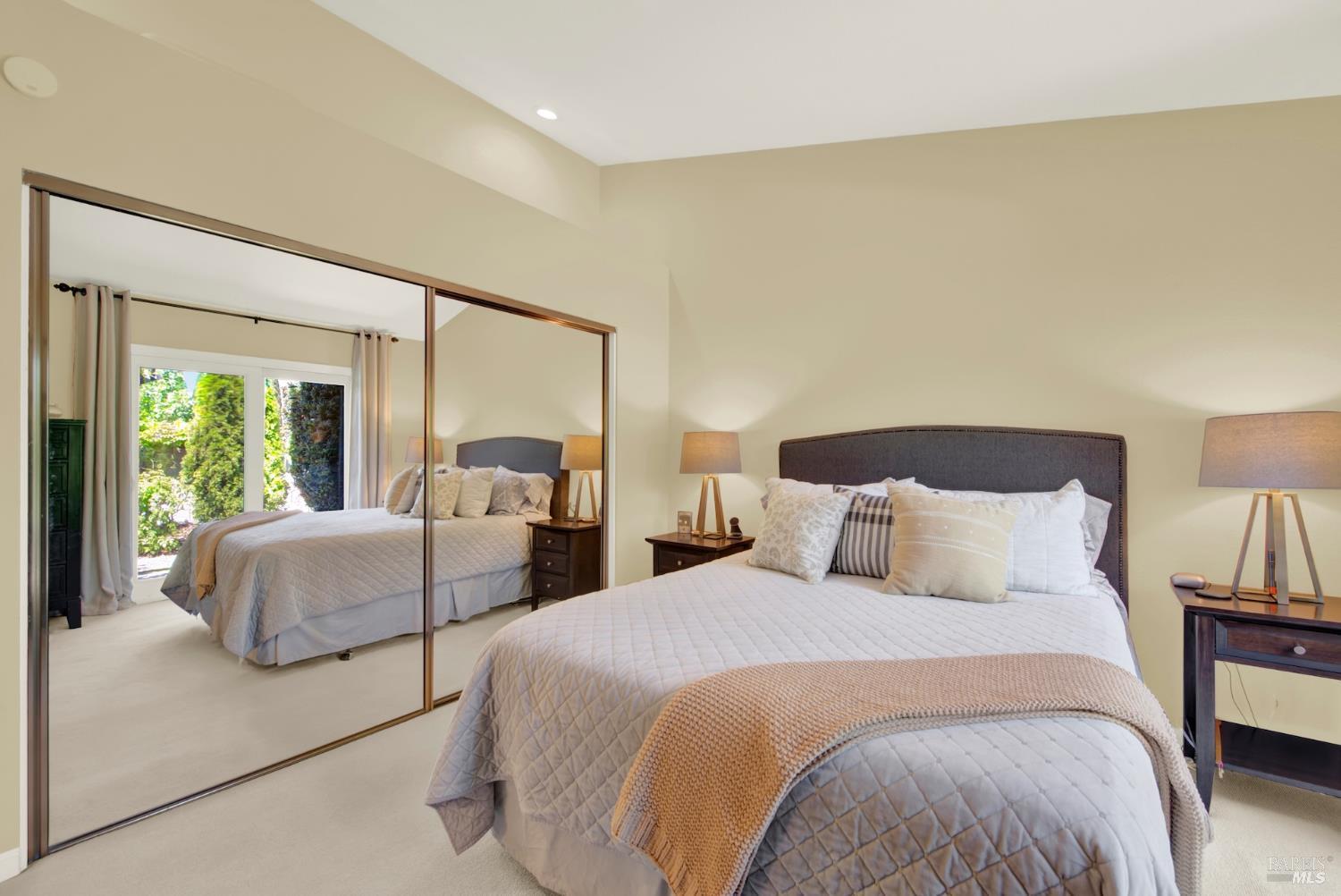 Detail Gallery Image 31 of 63 For 231 Ballindine Dr, Vacaville,  CA 95688 - 4 Beds | 2 Baths