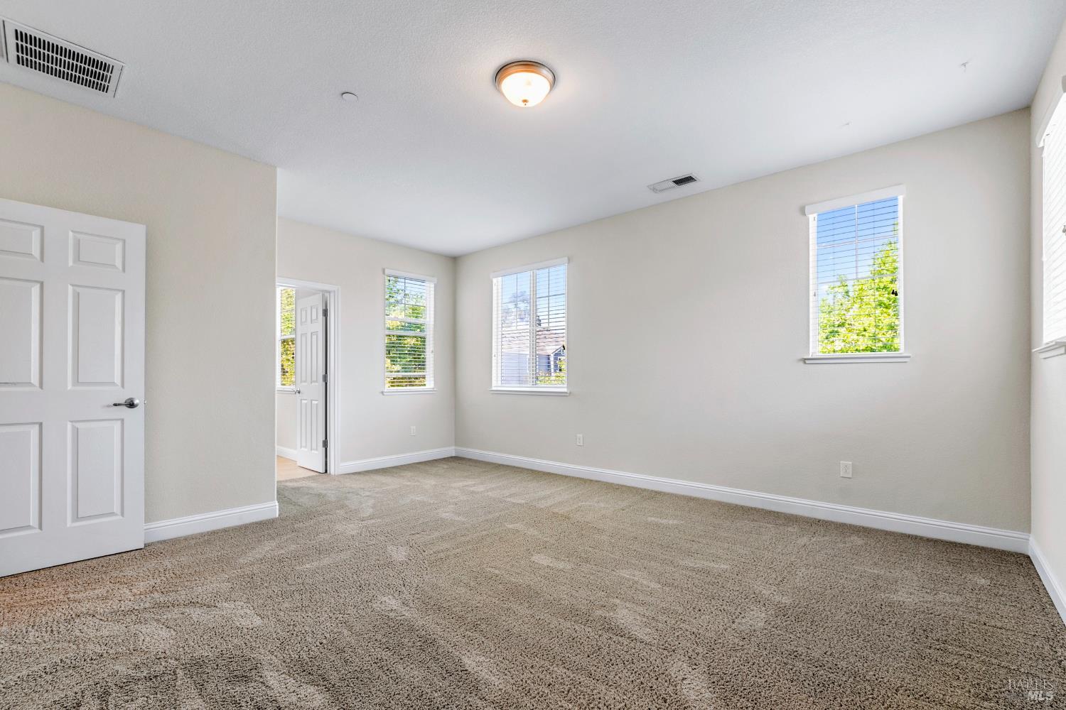 Detail Gallery Image 38 of 47 For 2152 Eva St, Napa,  CA 94559 - 3 Beds | 2/1 Baths