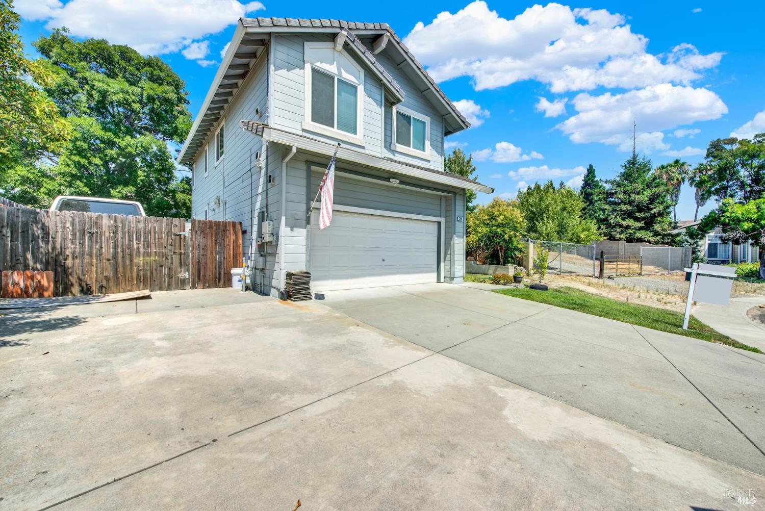 Detail Gallery Image 10 of 81 For 249 Milford Ct, Vacaville,  CA 95688 - 4 Beds | 2/1 Baths