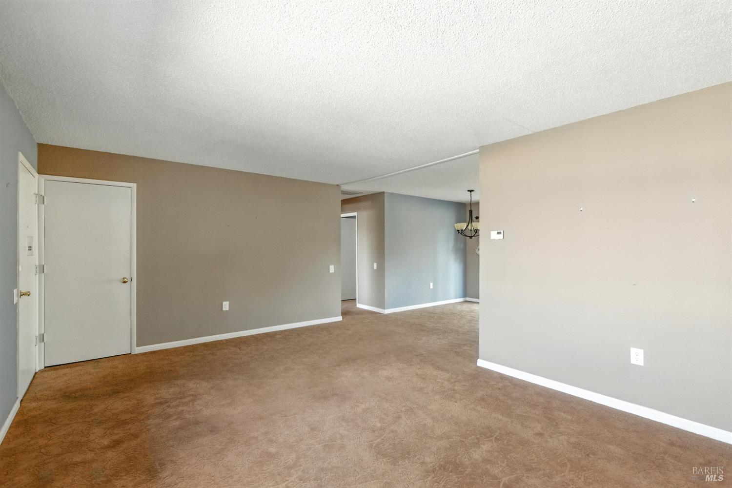Detail Gallery Image 12 of 30 For 189 Lassen Cir, Vacaville,  CA 95687 - 2 Beds | 1 Baths