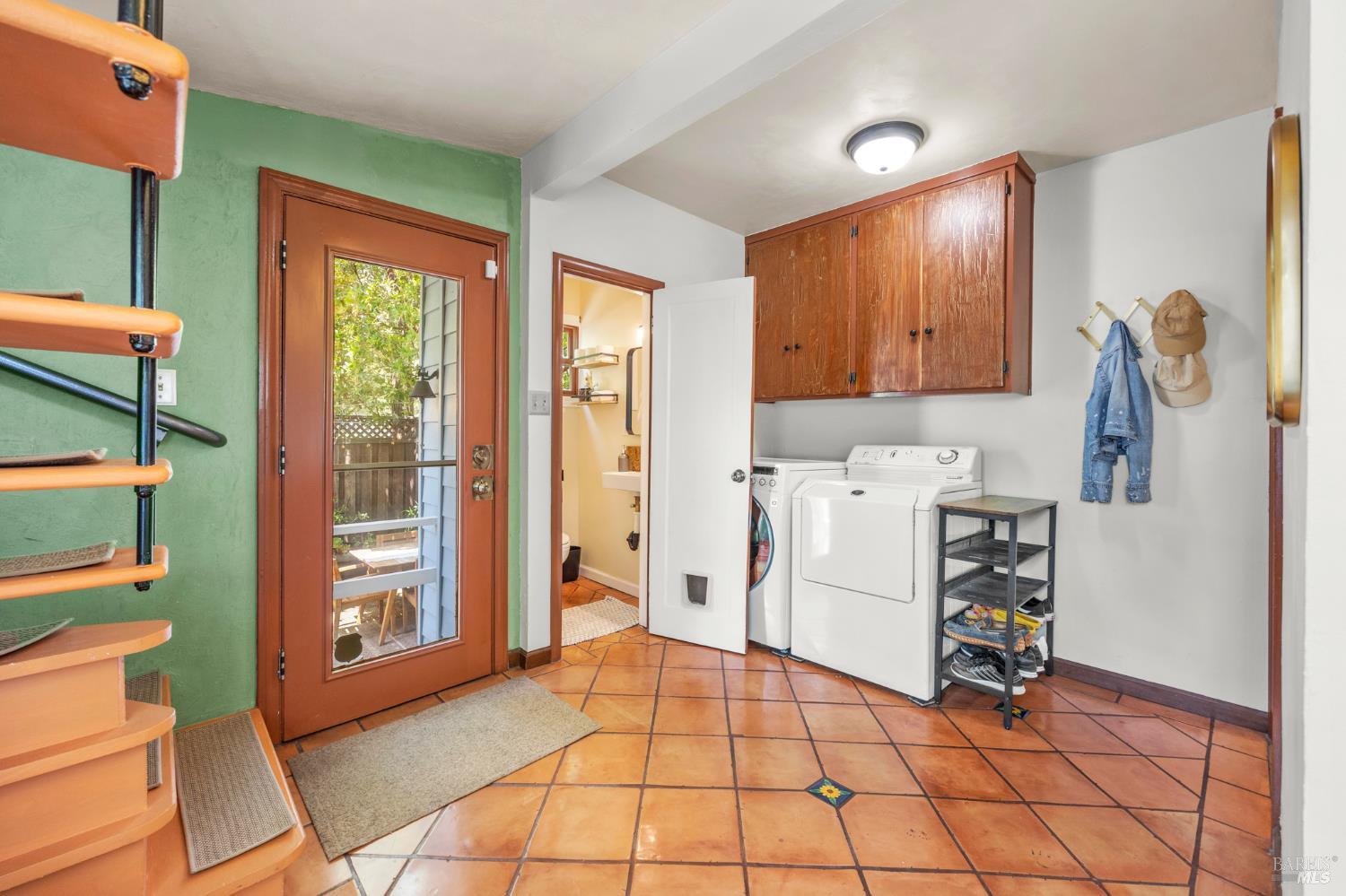 Detail Gallery Image 22 of 49 For 1219 Amador St, Vallejo,  CA 94590 - 3 Beds | 2/1 Baths