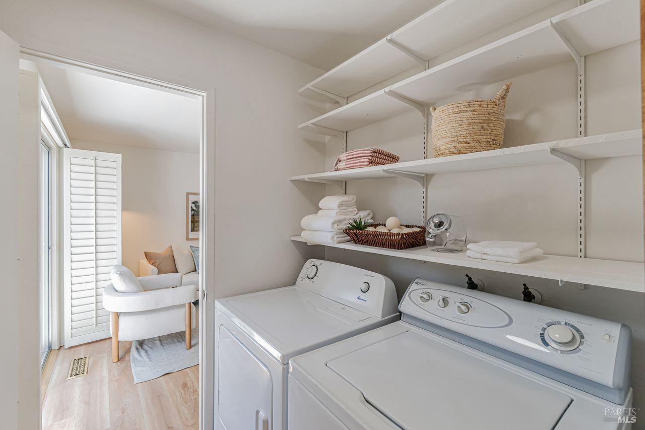 Detail Gallery Image 31 of 60 For 2541 Topaz Dr, Novato,  CA 94945 - 4 Beds | 2/1 Baths