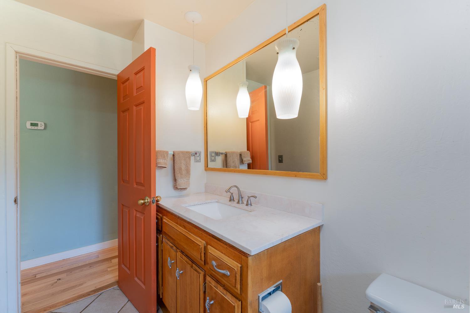 Detail Gallery Image 15 of 34 For 1725 E Madrone Dr, Ukiah,  CA 95482 - 4 Beds | 2 Baths