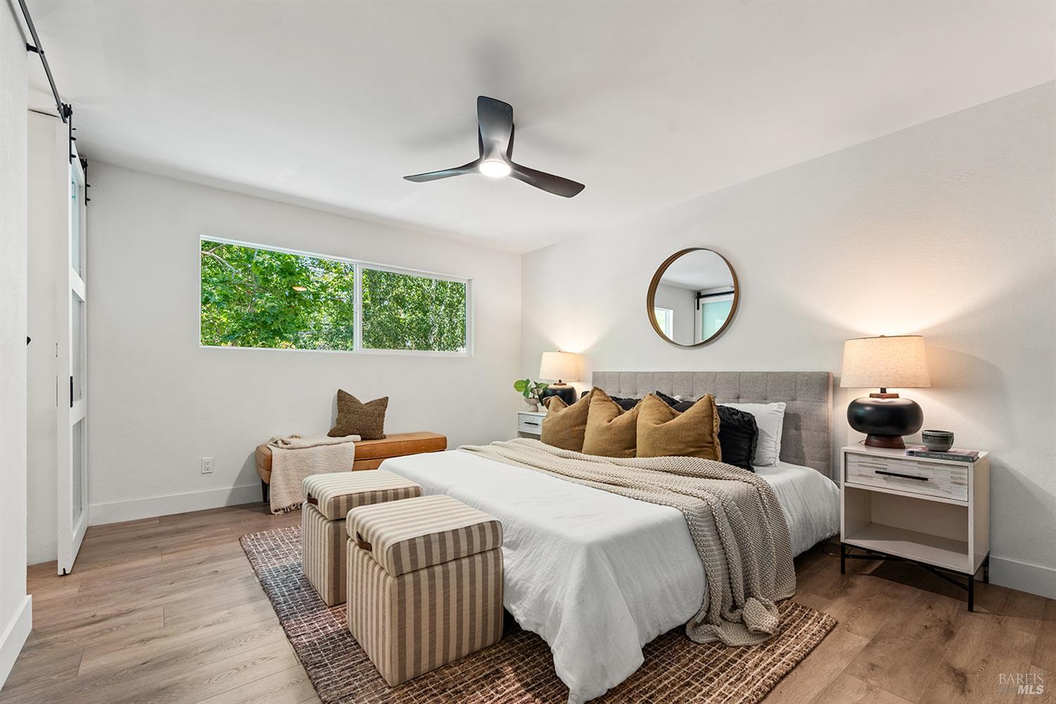 Detail Gallery Image 22 of 36 For 1044 W Mcnear Ave, Petaluma,  CA 94952 - 3 Beds | 2 Baths