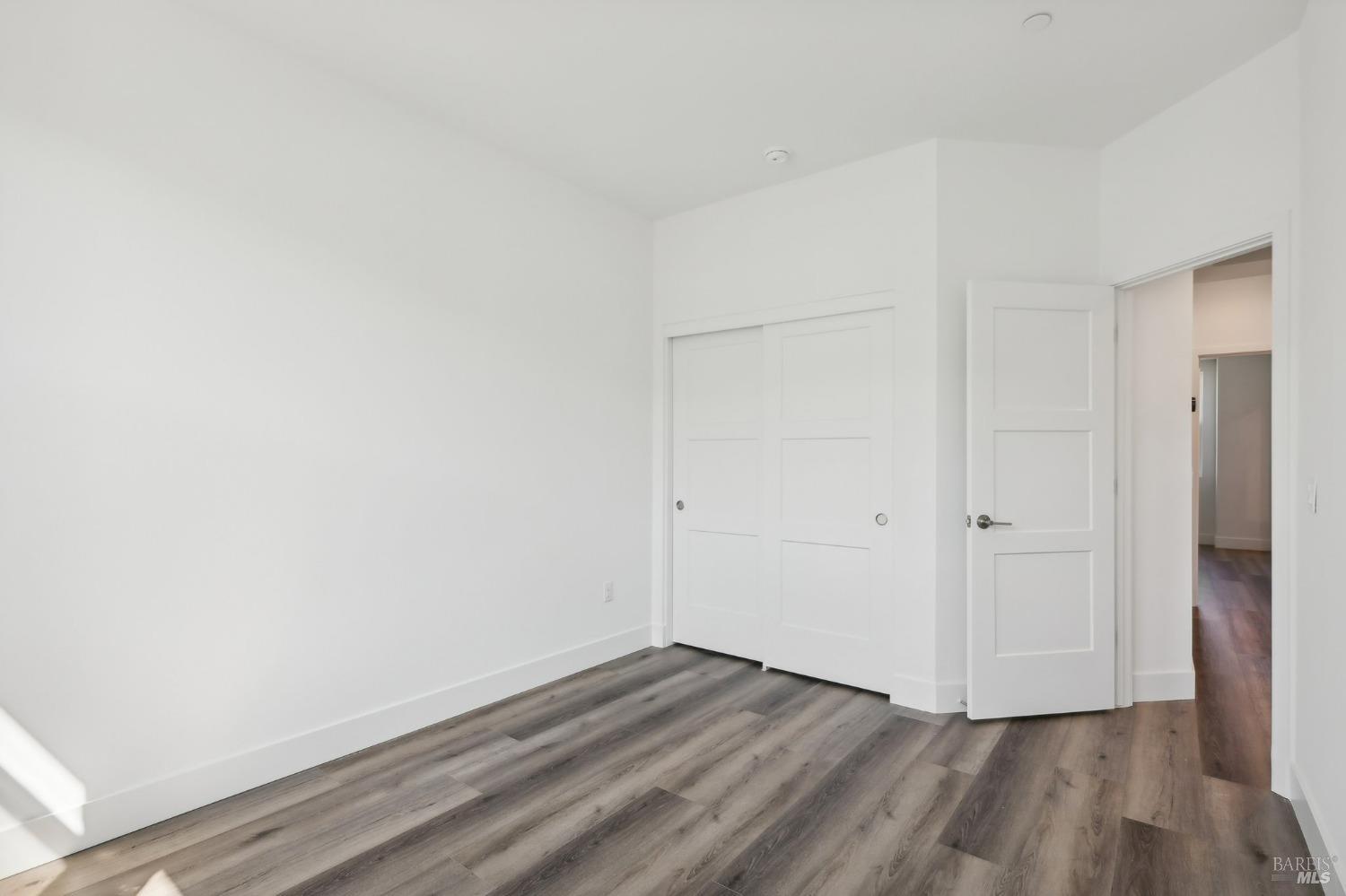 Detail Gallery Image 30 of 38 For 437 Semillion Ln, Santa Rosa,  CA 95403 - 3 Beds | 2/1 Baths