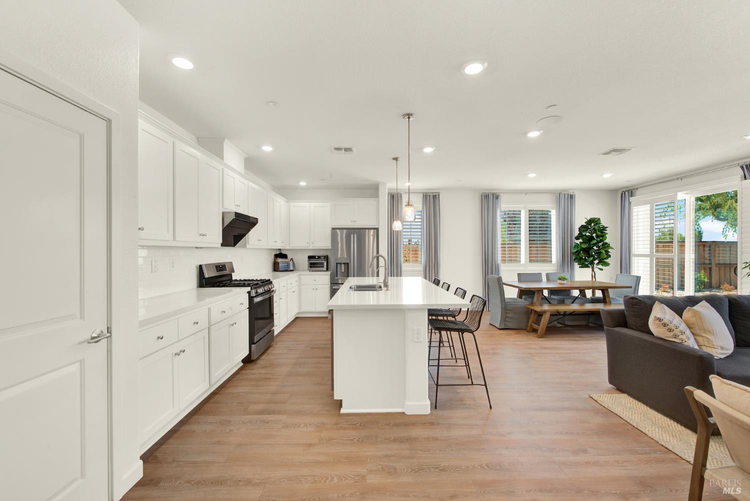 Detail Gallery Image 50 of 73 For 570 Wildflower Ct, Dixon,  CA 95620 - 3 Beds | 2 Baths