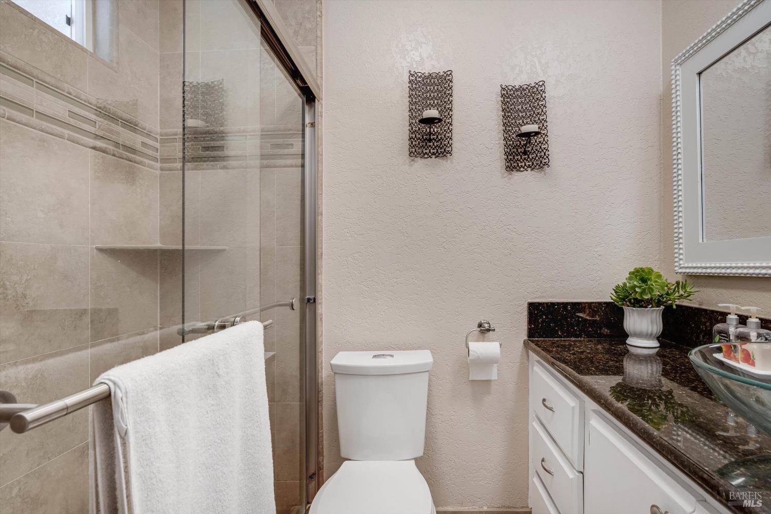 Detail Gallery Image 25 of 42 For 107 Garth St, Napa,  CA 94558 - 3 Beds | 2 Baths