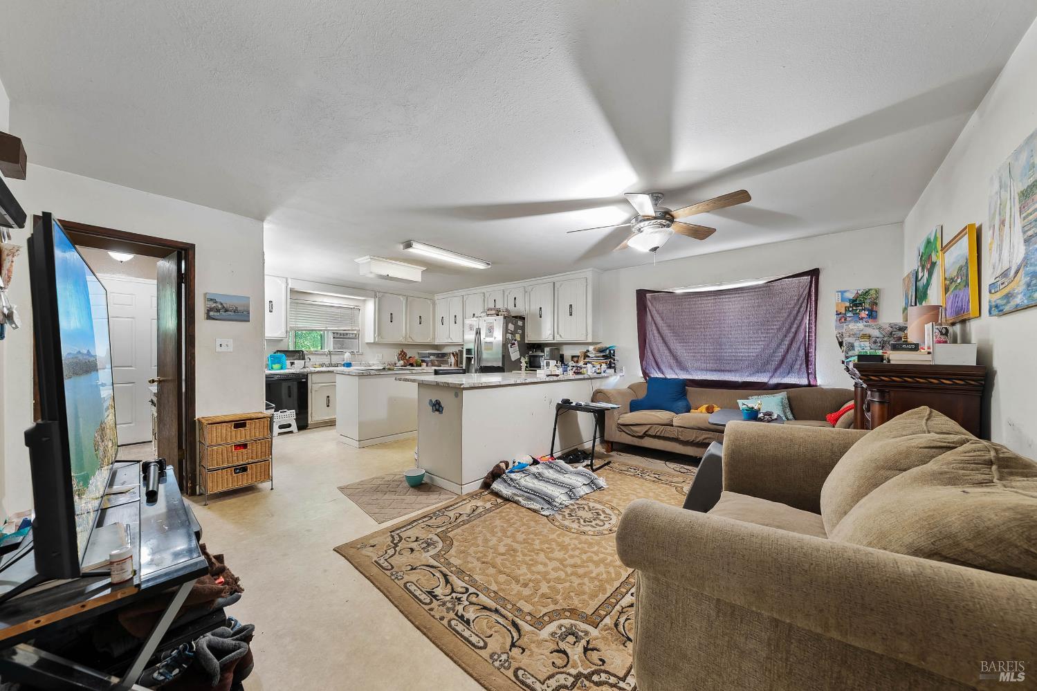 Detail Gallery Image 31 of 49 For 12902 Lakeland St, Clearlake Oaks,  CA 95423 - 4 Beds | 2/1 Baths