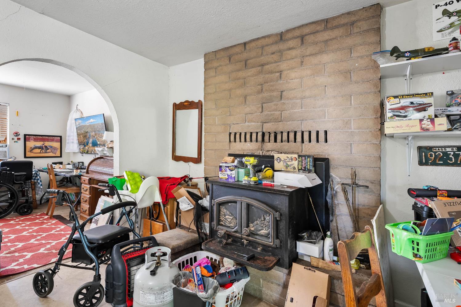 Detail Gallery Image 5 of 49 For 12902 Lakeland St, Clearlake Oaks,  CA 95423 - 4 Beds | 2/1 Baths