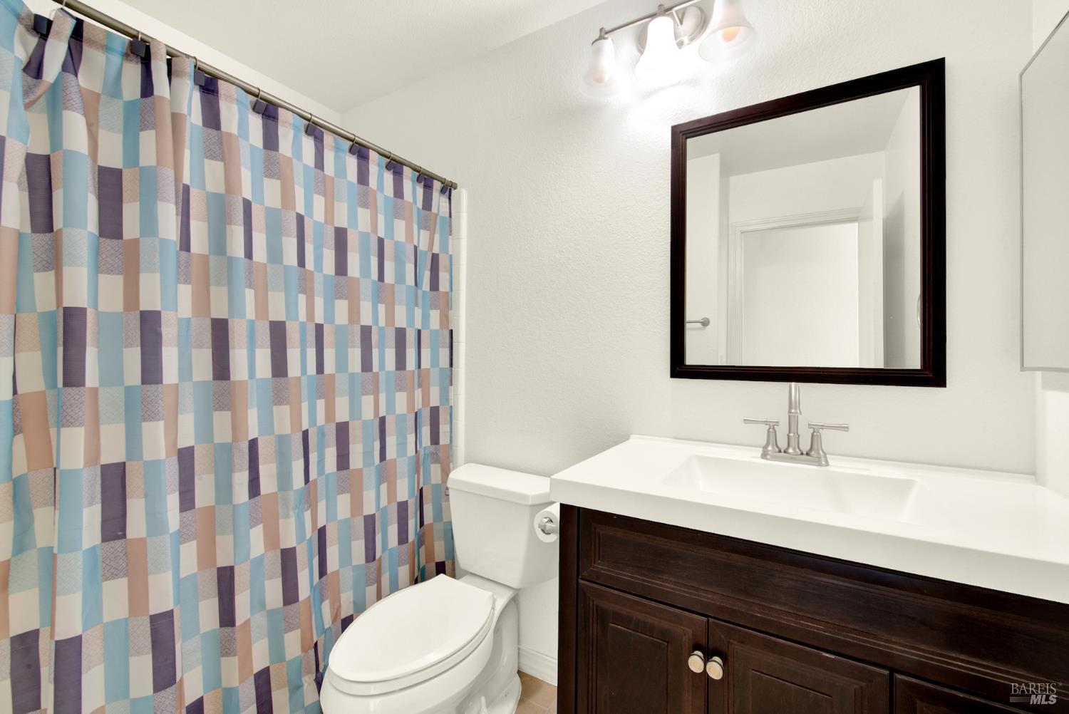 Detail Gallery Image 73 of 81 For 249 Milford Ct, Vacaville,  CA 95688 - 4 Beds | 2/1 Baths