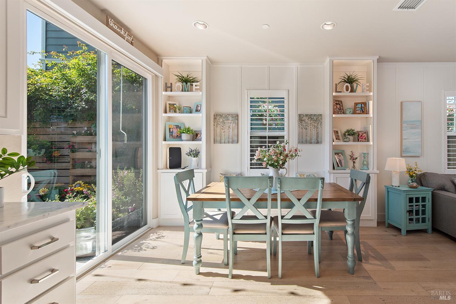 Detail Gallery Image 12 of 37 For 23 Lipton Way, Cotati,  CA 94931 - 3 Beds | 2/1 Baths
