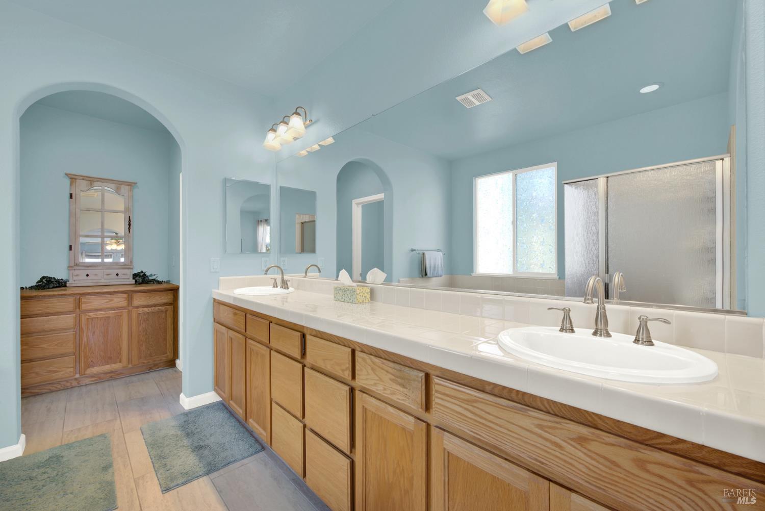 Detail Gallery Image 72 of 99 For 365 Sage Sparrow Cir, Vacaville,  CA 95687 - 6 Beds | 4 Baths