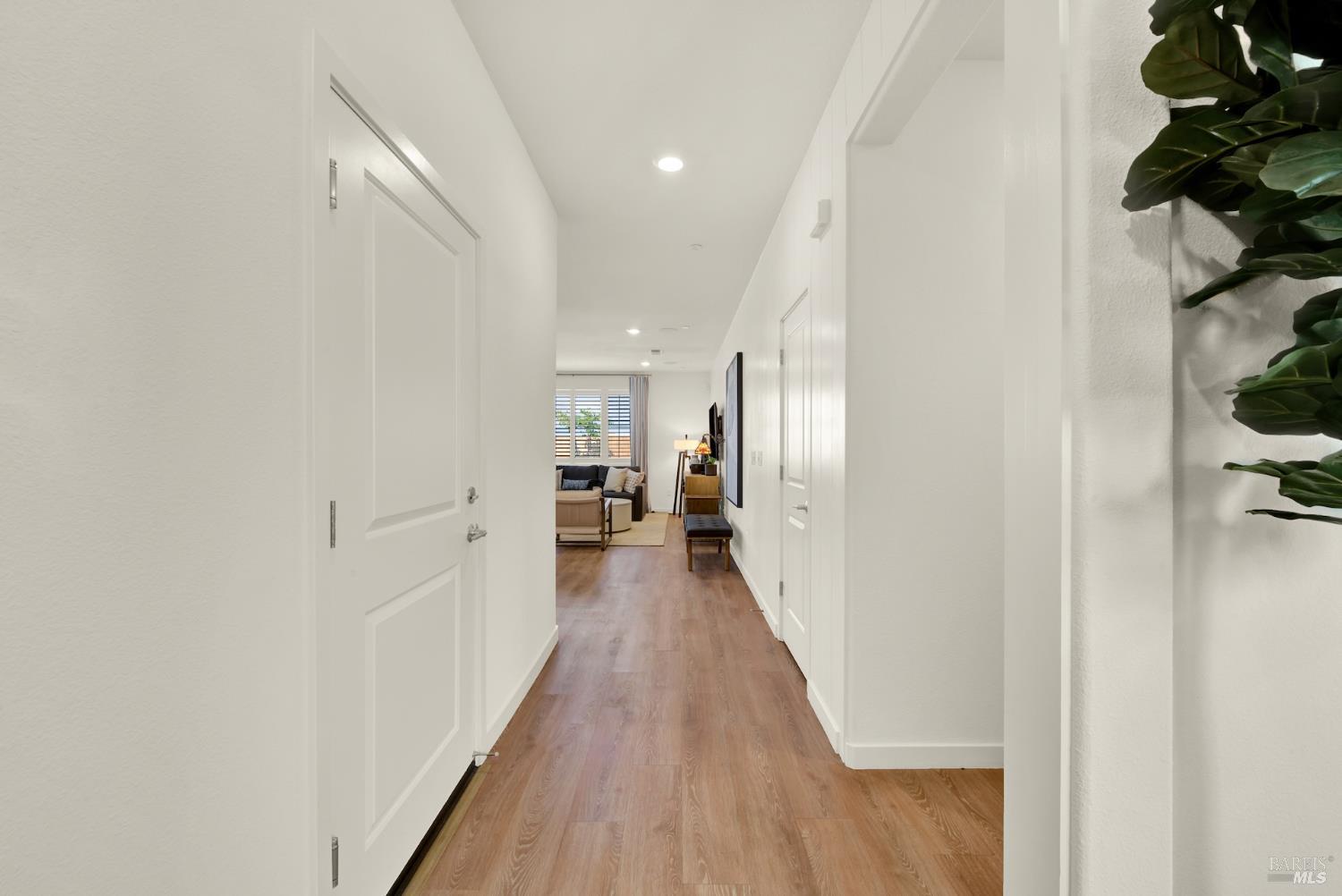Detail Gallery Image 7 of 73 For 570 Wildflower Ct, Dixon,  CA 95620 - 3 Beds | 2 Baths