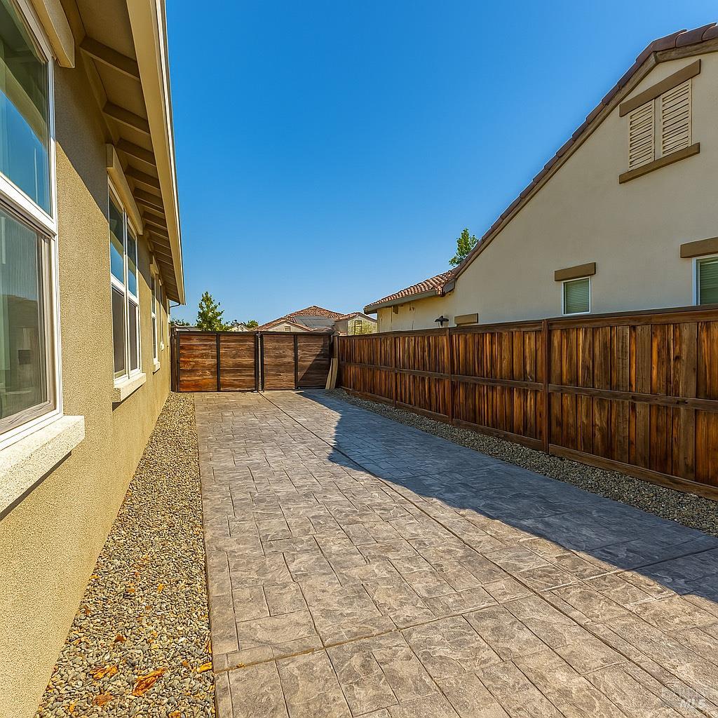 Detail Gallery Image 7 of 39 For 149 Shubin Way, Vacaville,  CA 95687 - 4 Beds | 2/1 Baths