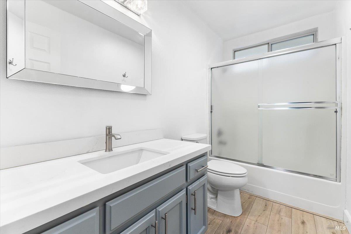 Detail Gallery Image 11 of 27 For 989 Ventnor Ave, Windsor,  CA 95492 - 3 Beds | 2 Baths