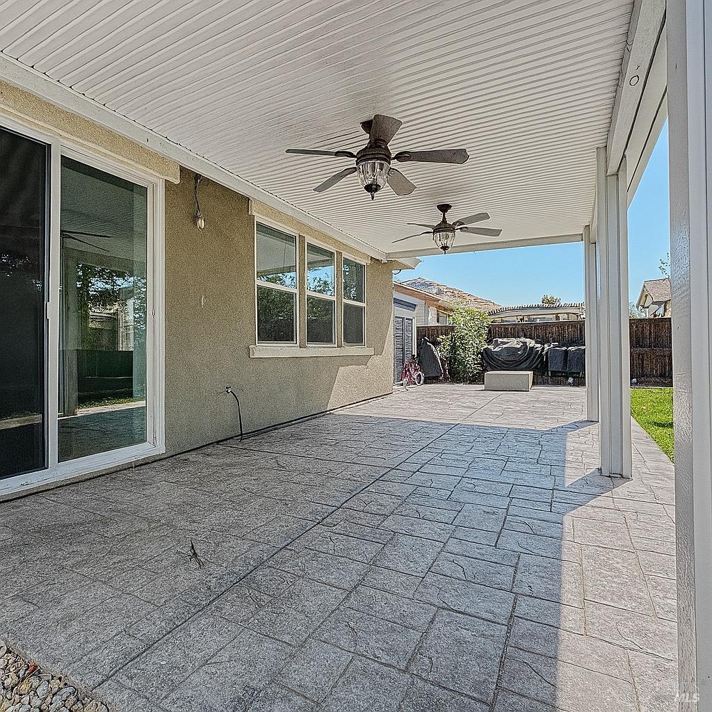 Detail Gallery Image 6 of 39 For 149 Shubin Way, Vacaville,  CA 95687 - 4 Beds | 2/1 Baths