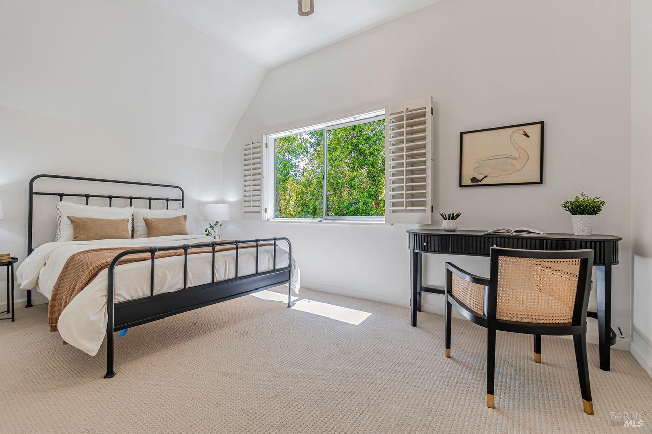Detail Gallery Image 27 of 60 For 2541 Topaz Dr, Novato,  CA 94945 - 4 Beds | 2/1 Baths