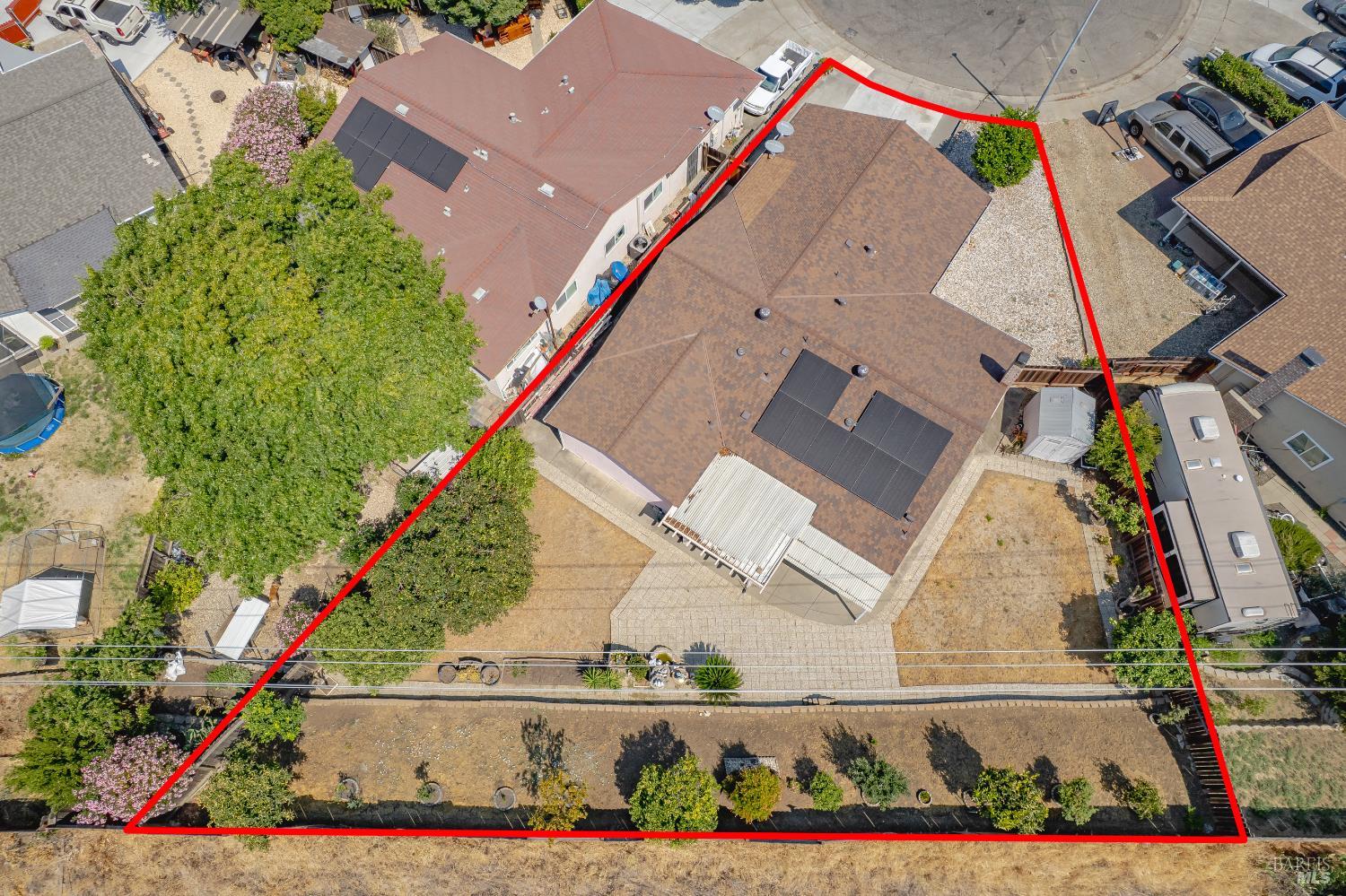 Detail Gallery Image 5 of 44 For 2049 Harte Ct, Fairfield,  CA 94533 - 4 Beds | 2 Baths