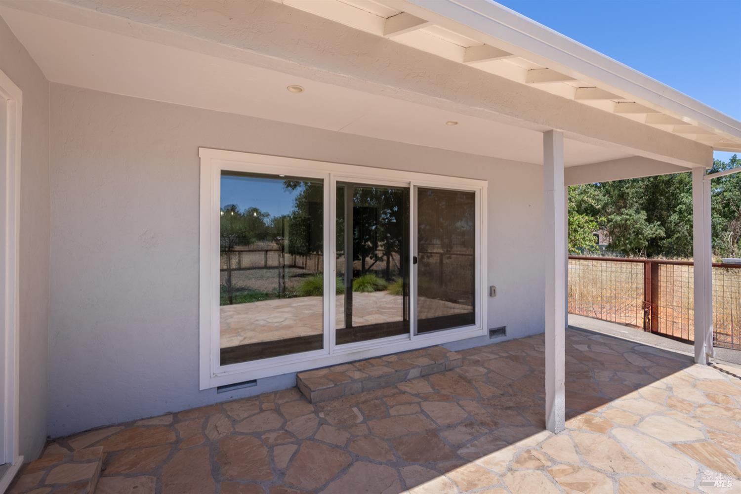Detail Gallery Image 31 of 34 For 1038 Verano Ave, Sonoma,  CA 95476 - 3 Beds | 2 Baths