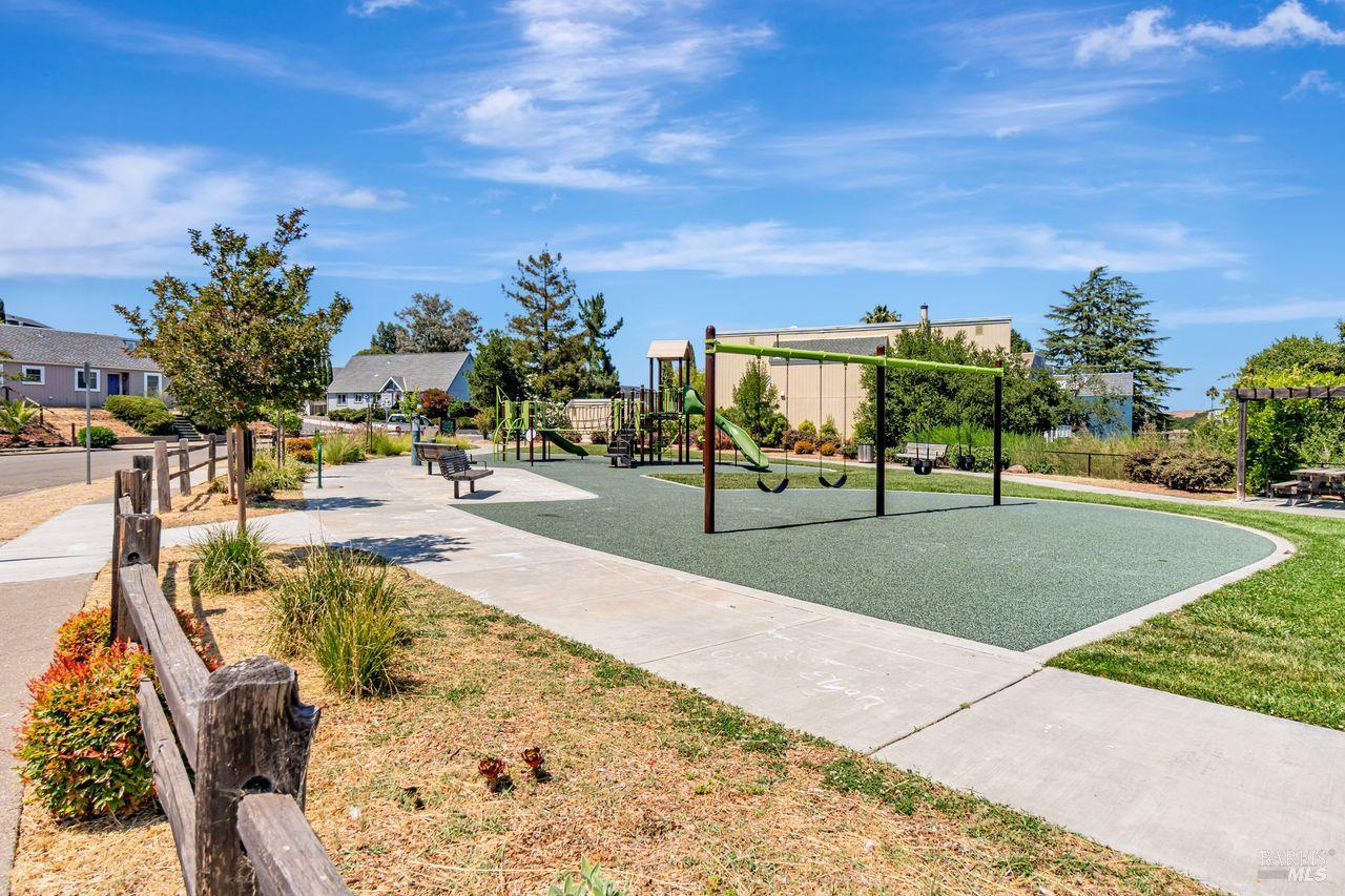 Detail Gallery Image 54 of 60 For 2541 Topaz Dr, Novato,  CA 94945 - 4 Beds | 2/1 Baths
