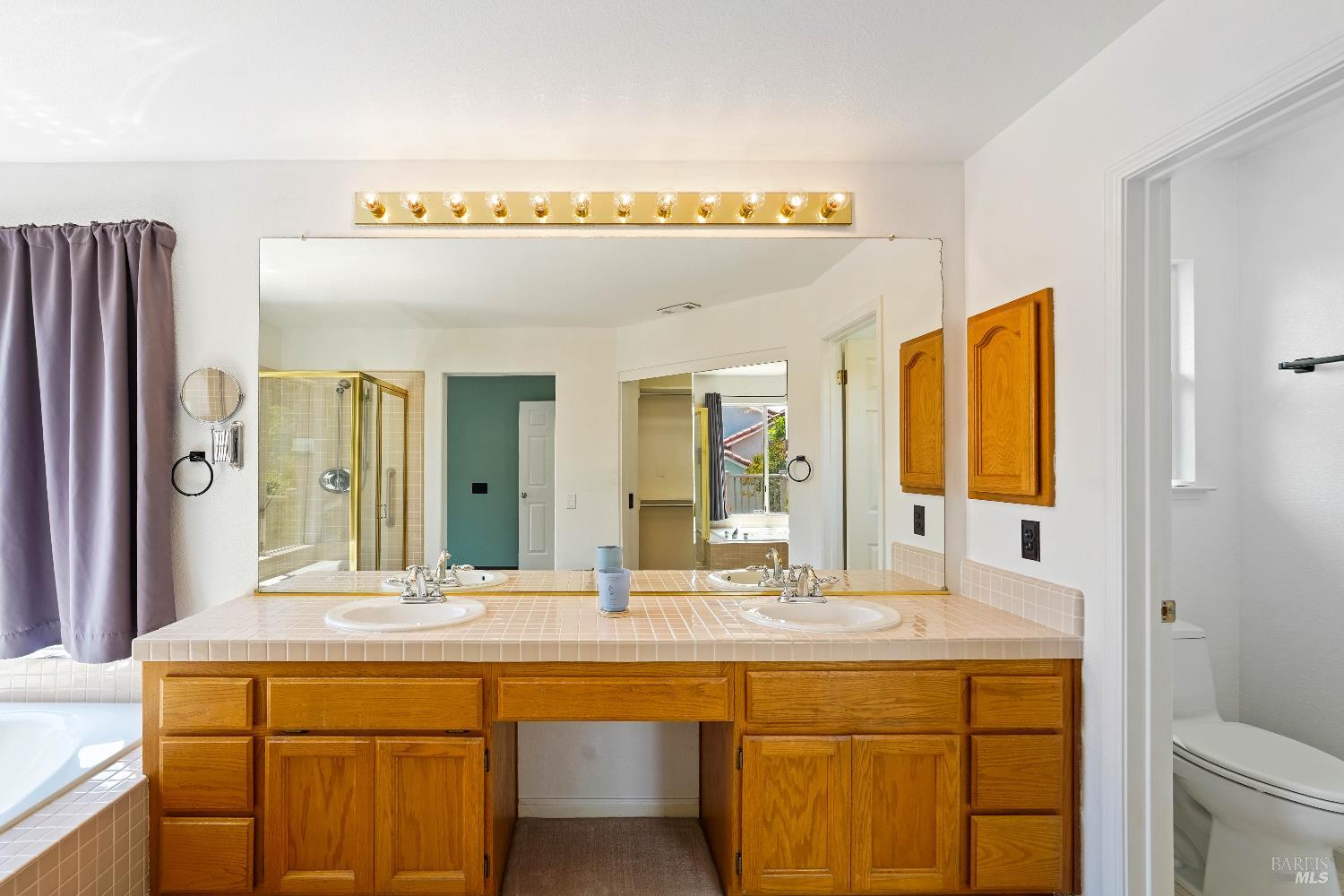 Detail Gallery Image 40 of 71 For 598 Crownpointe Cir, Vacaville,  CA 95687 - 4 Beds | 3 Baths