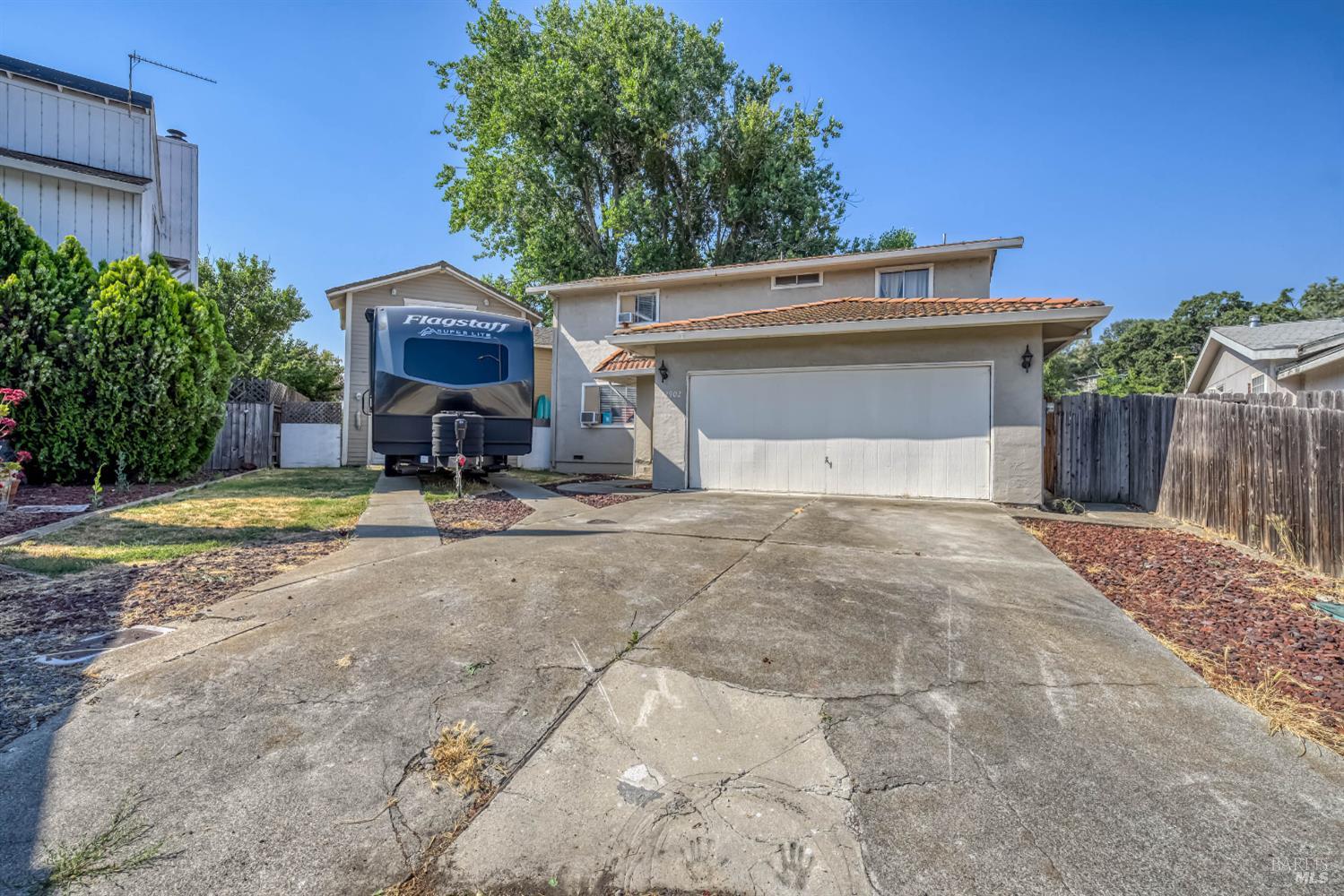 Detail Gallery Image 1 of 49 For 12902 Lakeland St, Clearlake Oaks,  CA 95423 - 4 Beds | 2/1 Baths
