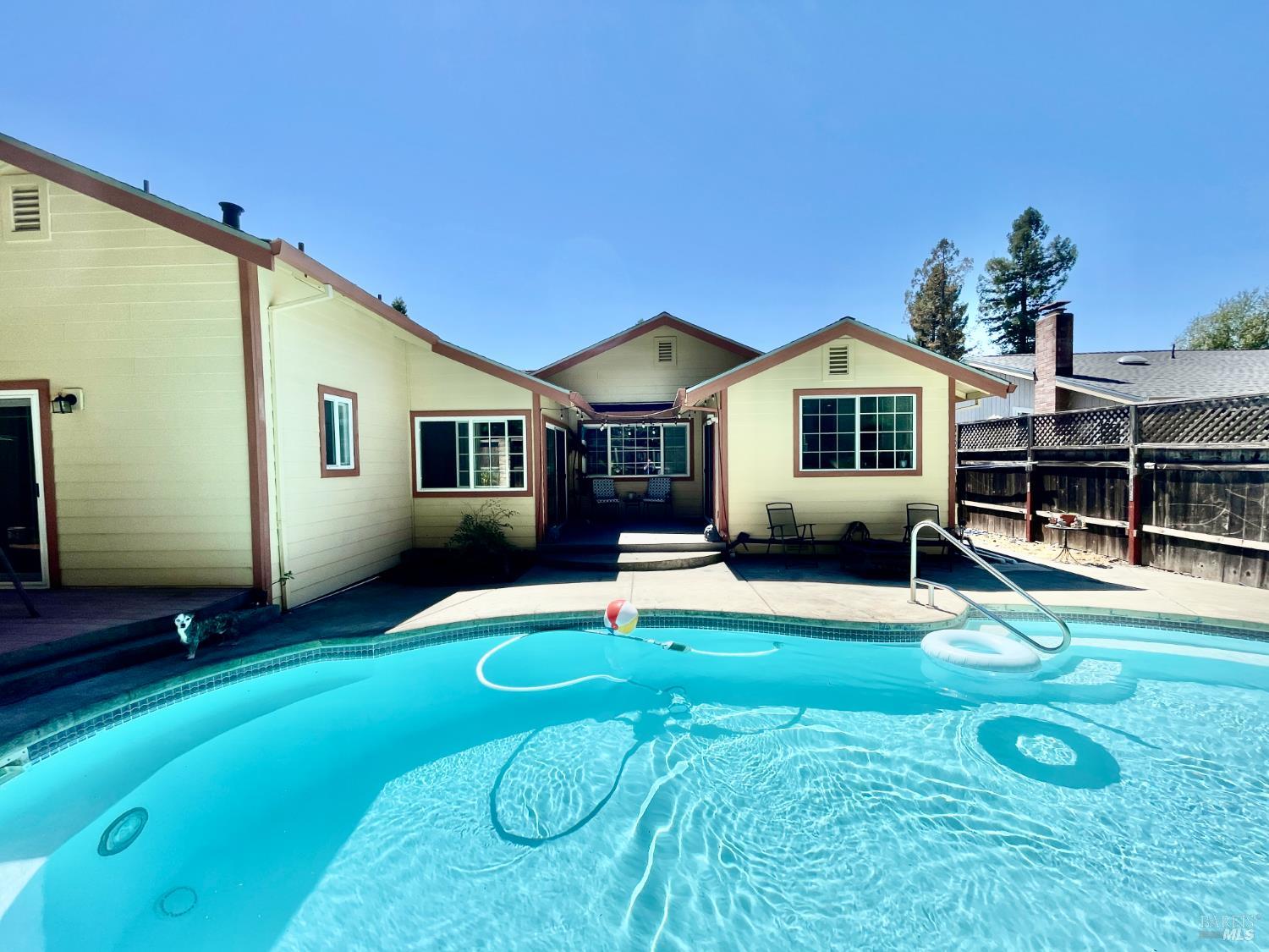 Detail Gallery Image 38 of 46 For 6194 San Gabriel Pl, Rohnert Park,  CA 94928 - 4 Beds | 2 Baths