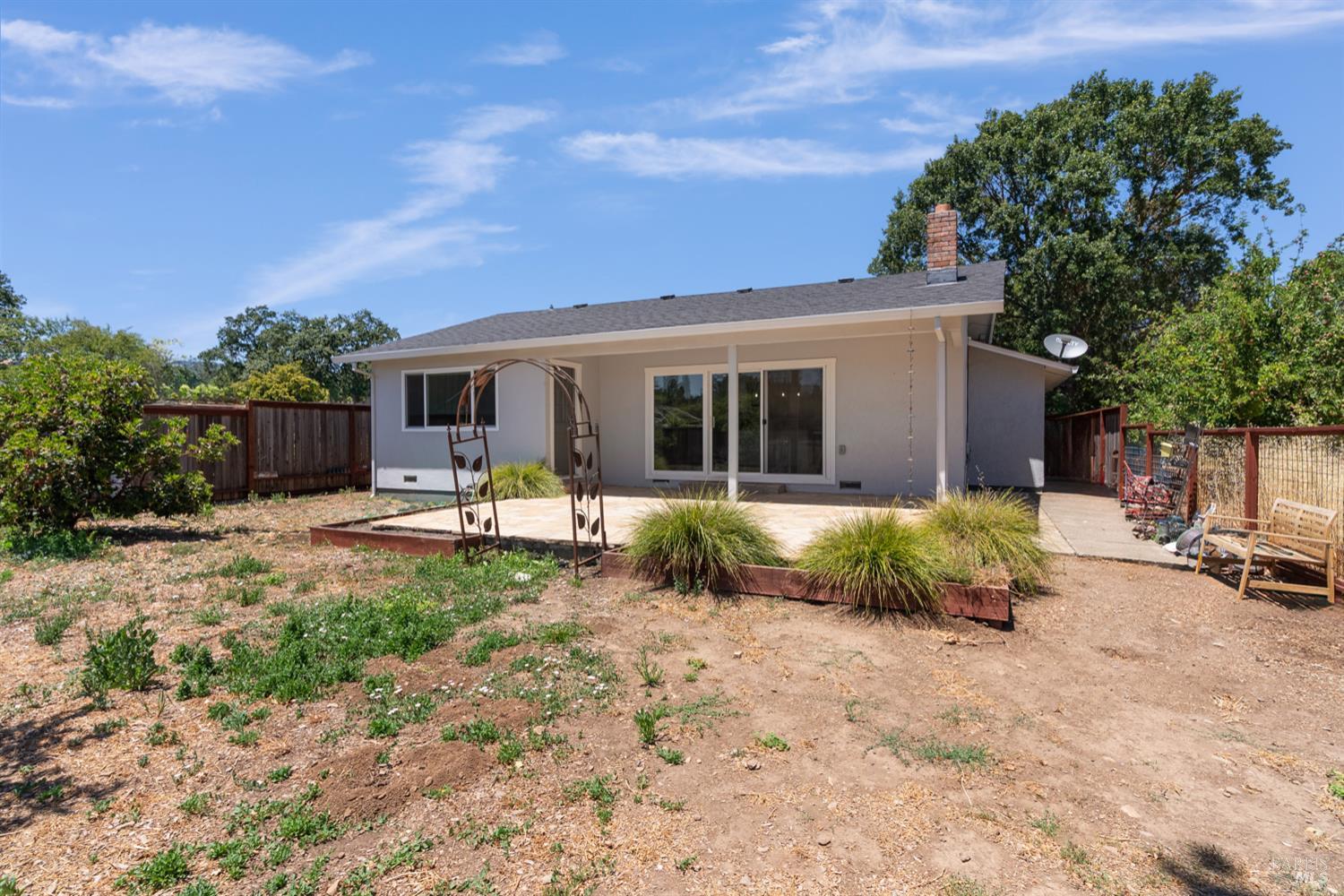 Detail Gallery Image 30 of 34 For 1038 Verano Ave, Sonoma,  CA 95476 - 3 Beds | 2 Baths