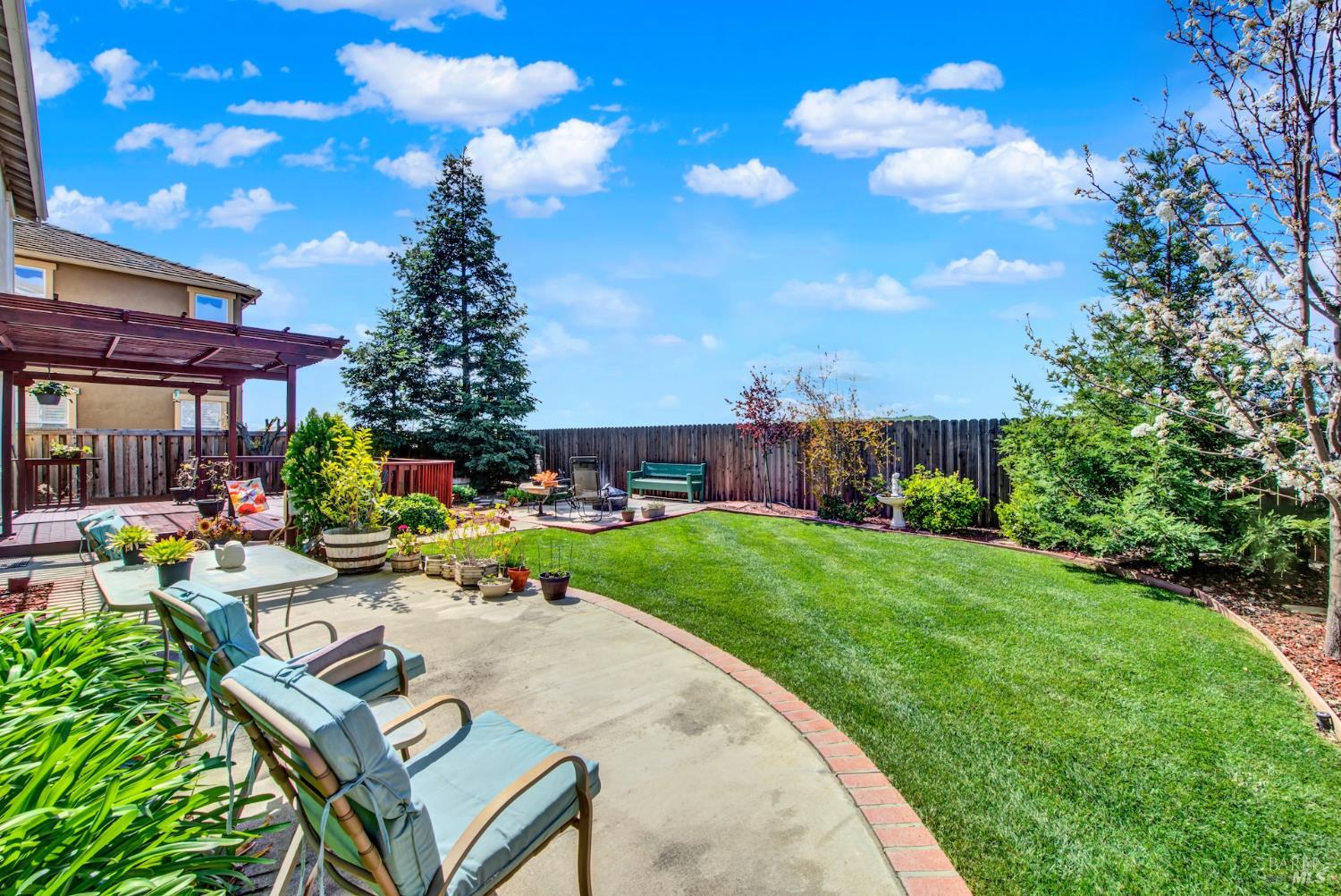 Detail Gallery Image 81 of 99 For 365 Sage Sparrow Cir, Vacaville,  CA 95687 - 6 Beds | 4 Baths