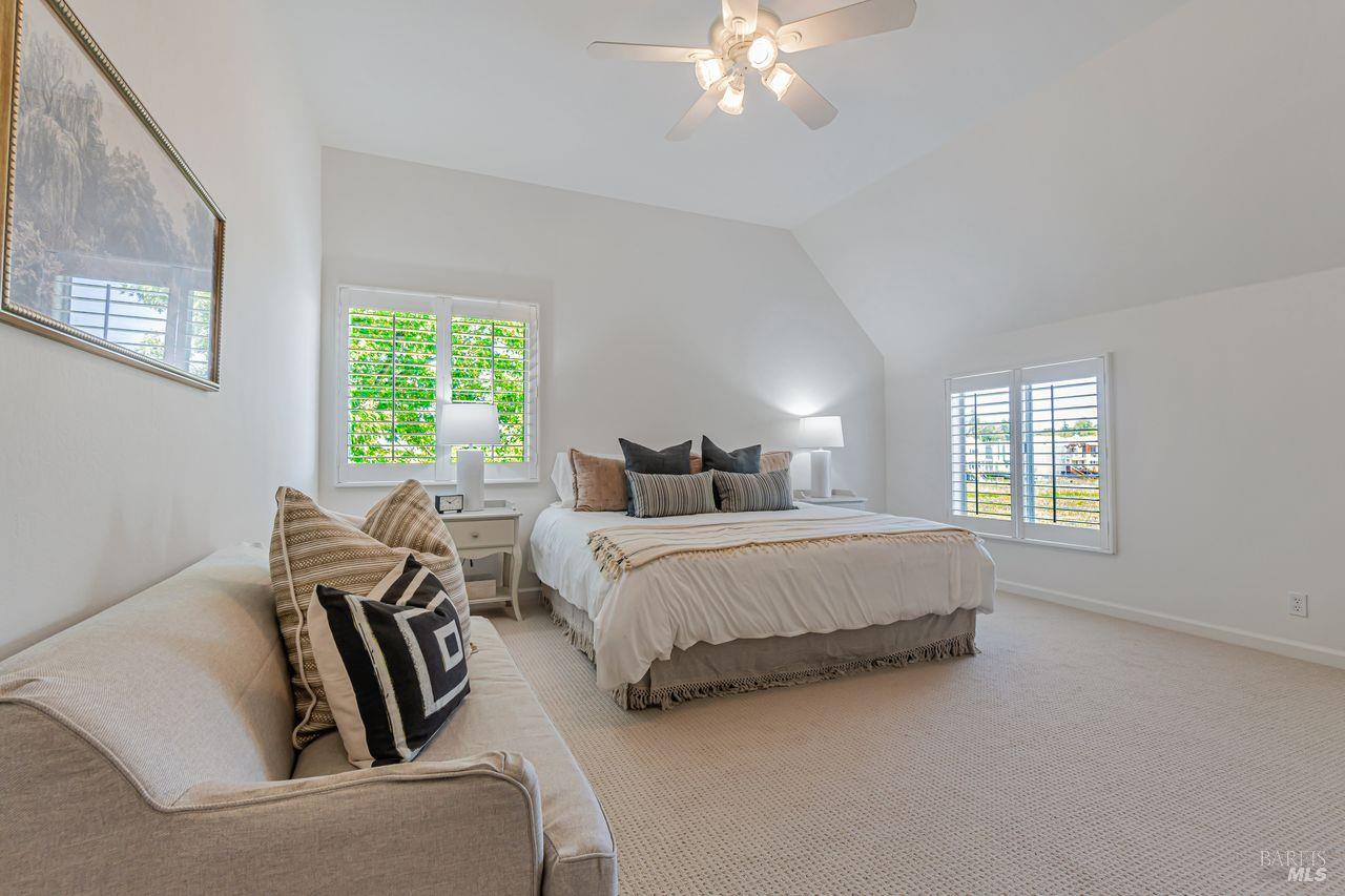 Detail Gallery Image 25 of 60 For 2541 Topaz Dr, Novato,  CA 94945 - 4 Beds | 2/1 Baths