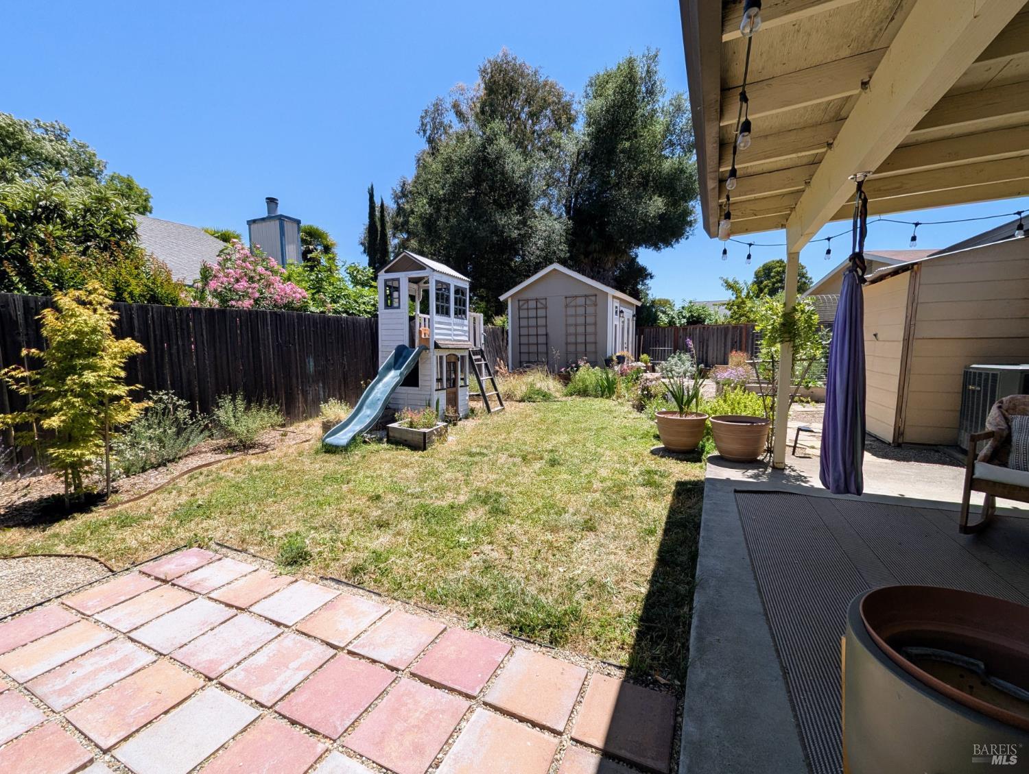 Detail Gallery Image 24 of 27 For 391 Cabernet Pl, Ukiah,  CA 95482 - 3 Beds | 2 Baths