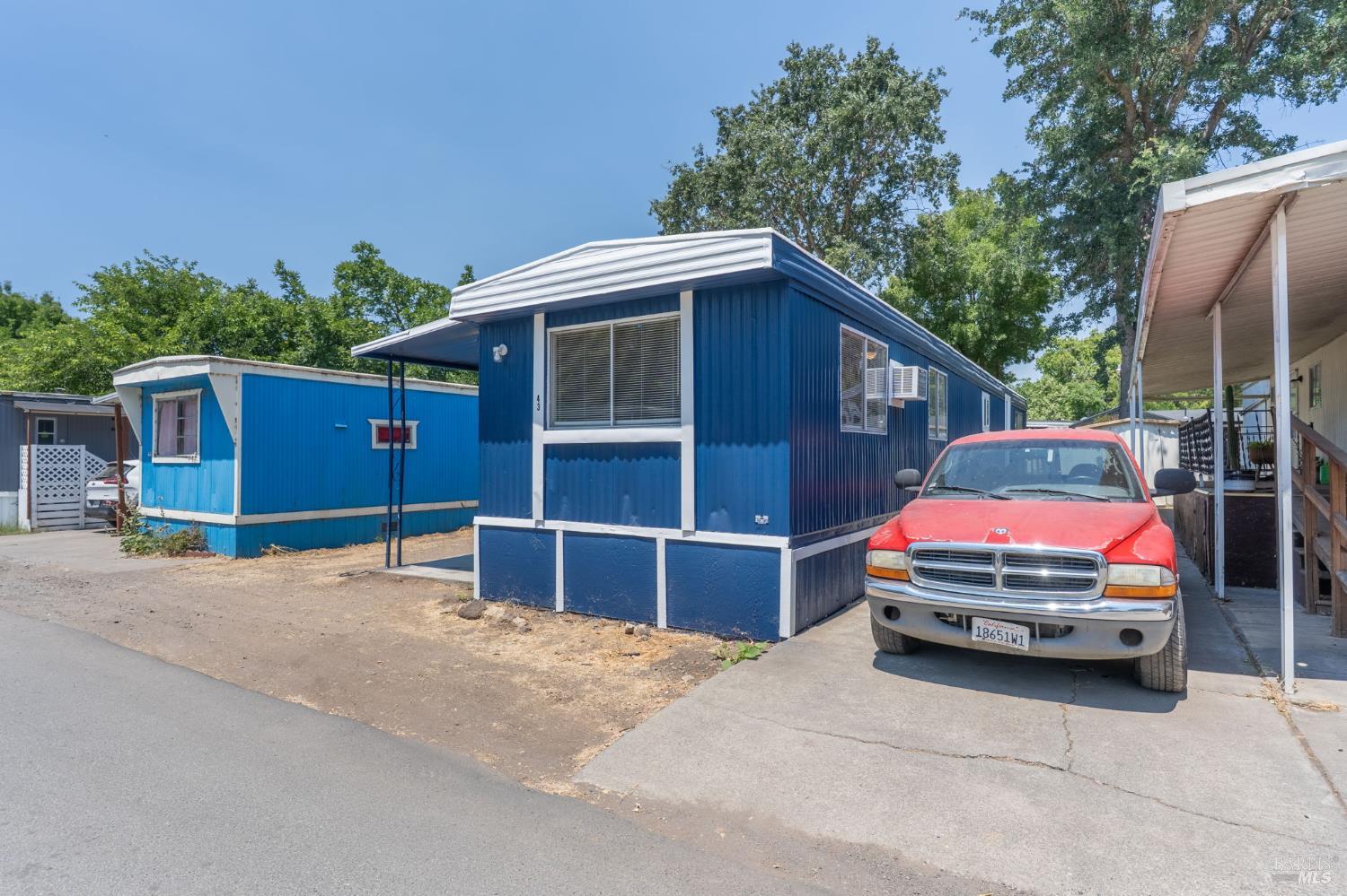 Detail Gallery Image 2 of 23 For 5575 Old Highway 53 Hwy 43, Clearlake,  CA 95422 - 2 Beds | 1/1 Baths