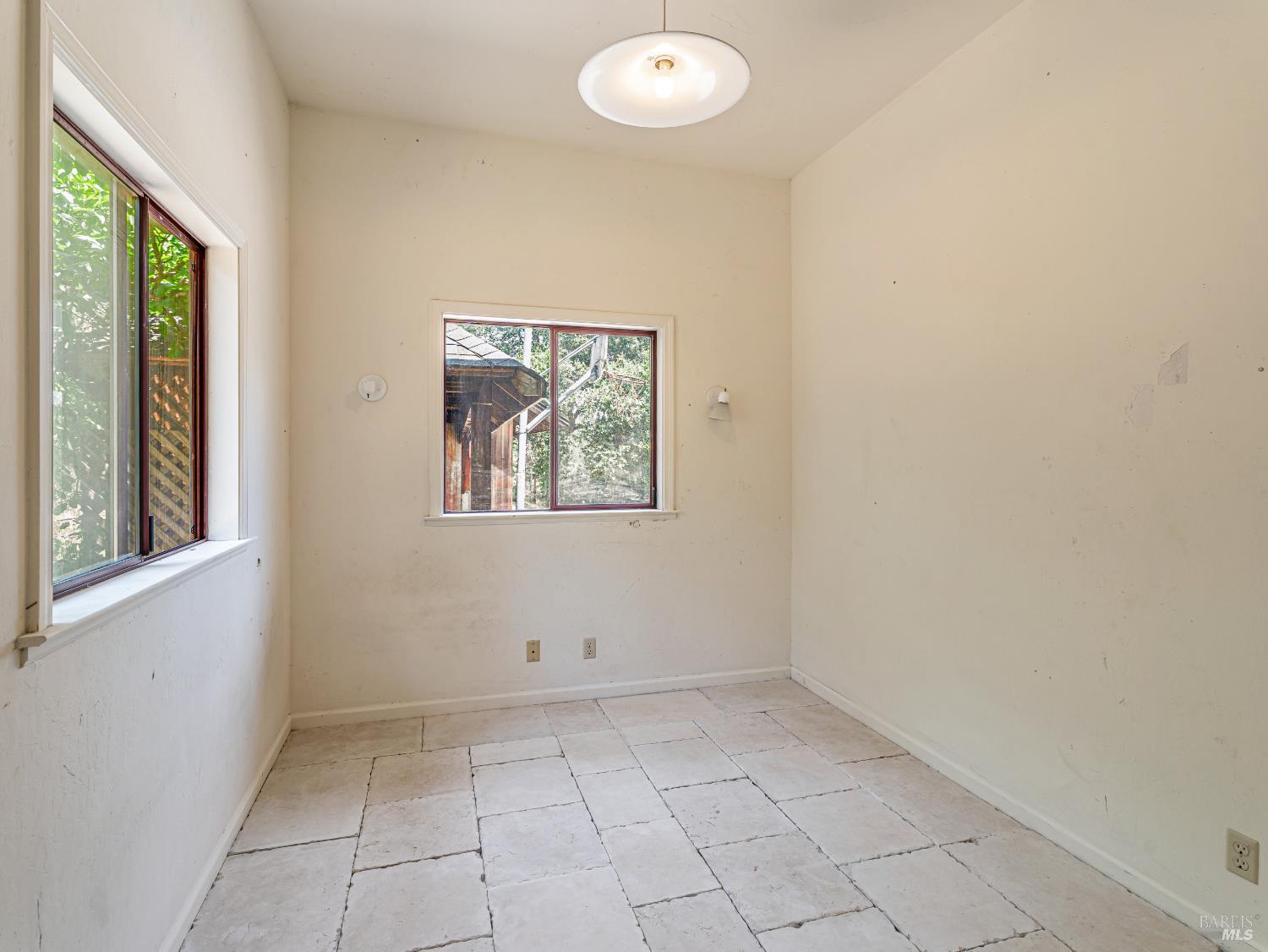 Detail Gallery Image 34 of 66 For 480 Pearl St, Cazadero,  CA 95421 - 3 Beds | 2 Baths