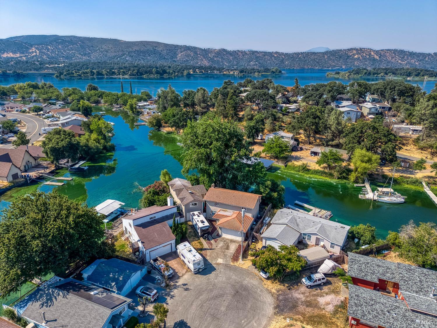 Detail Gallery Image 17 of 49 For 12902 Lakeland St, Clearlake Oaks,  CA 95423 - 4 Beds | 2/1 Baths
