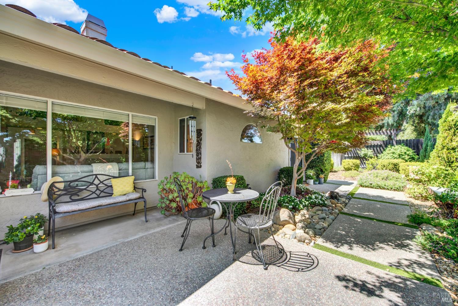 Detail Gallery Image 49 of 63 For 231 Ballindine Dr, Vacaville,  CA 95688 - 4 Beds | 2 Baths