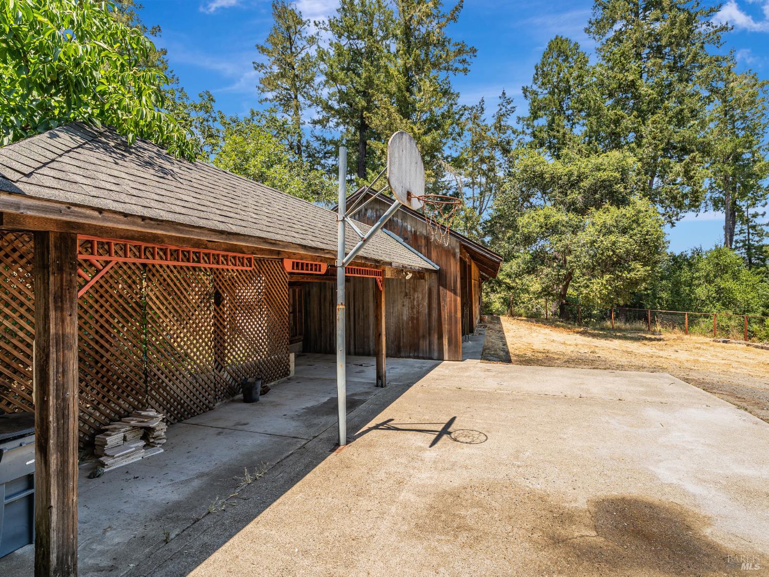 Detail Gallery Image 18 of 66 For 480 Pearl St, Cazadero,  CA 95421 - 3 Beds | 2 Baths