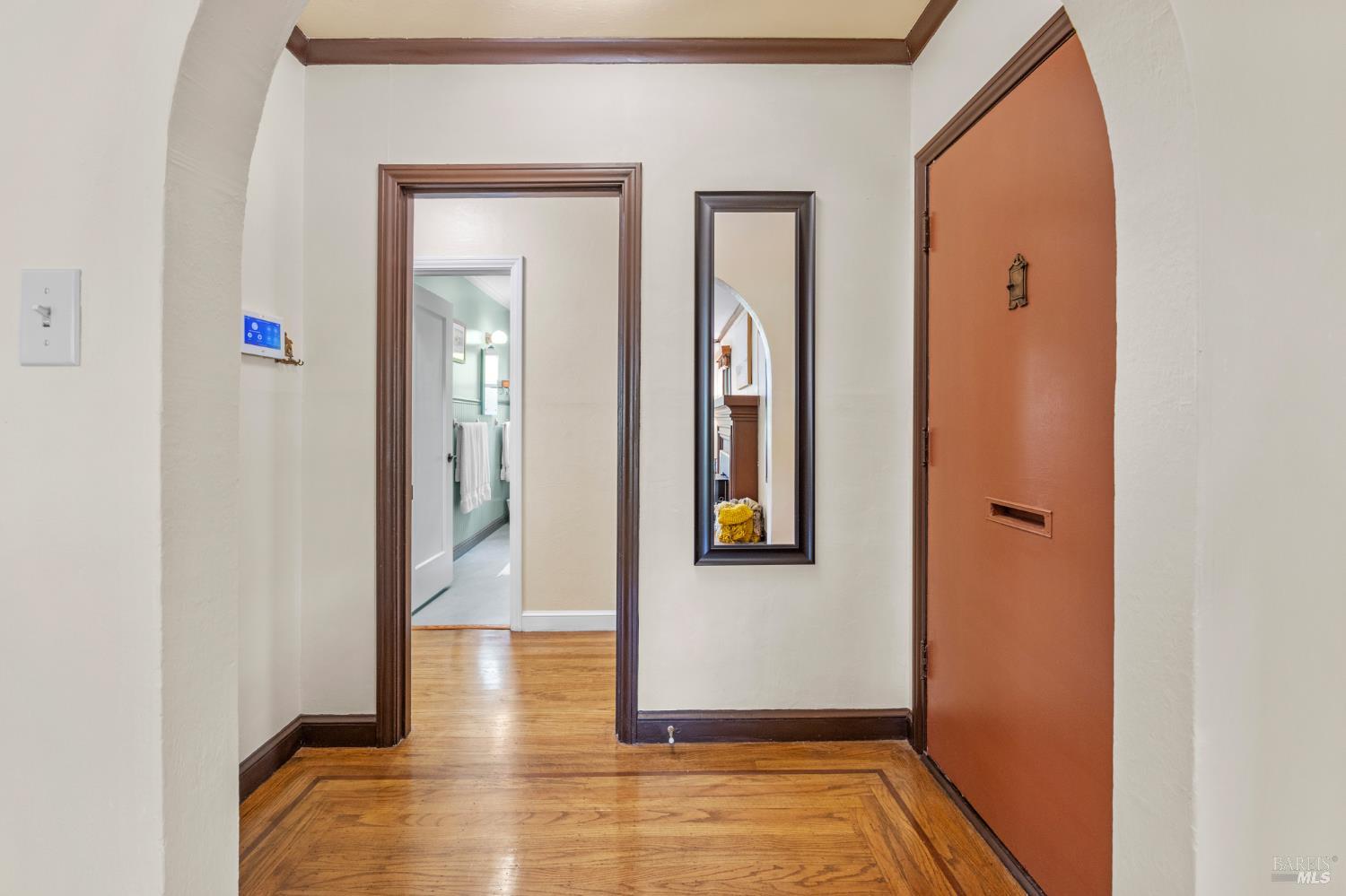 Detail Gallery Image 11 of 49 For 1219 Amador St, Vallejo,  CA 94590 - 3 Beds | 2/1 Baths