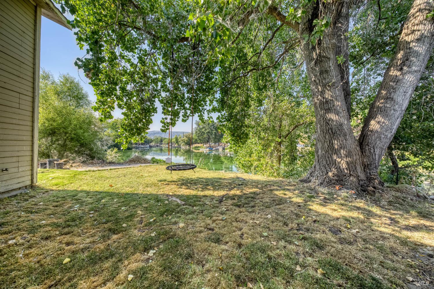 Detail Gallery Image 40 of 49 For 12902 Lakeland St, Clearlake Oaks,  CA 95423 - 4 Beds | 2/1 Baths