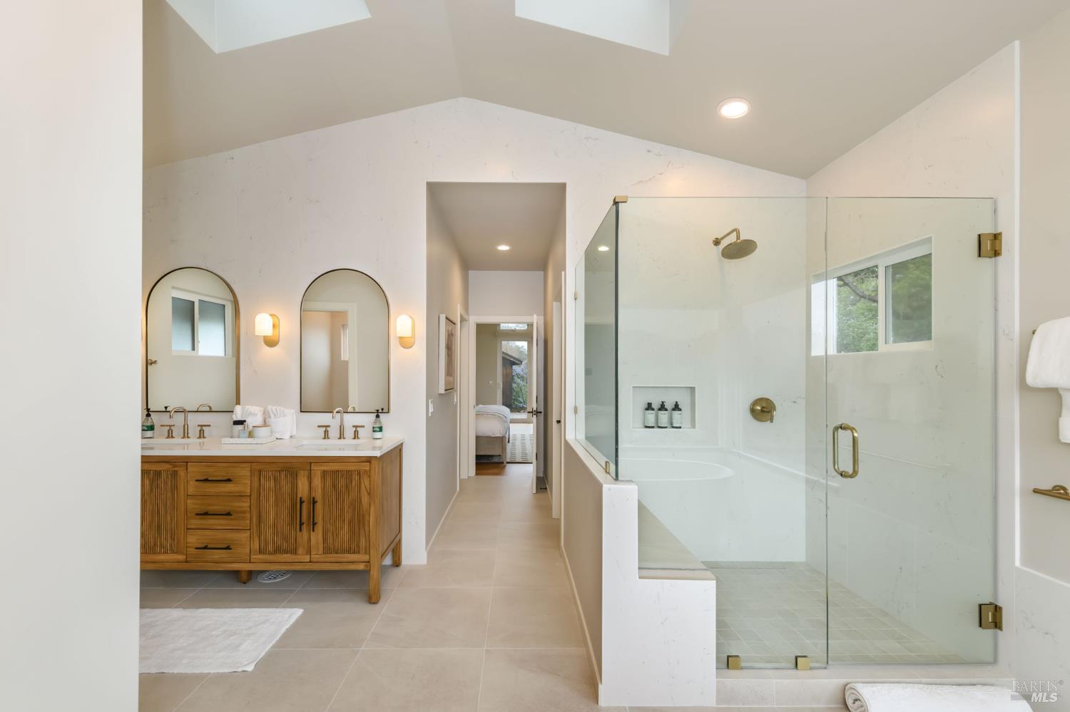 Detail Gallery Image 25 of 58 For 2300 Mill Creek Ln, Healdsburg,  CA 95448 - 3 Beds | 3 Baths