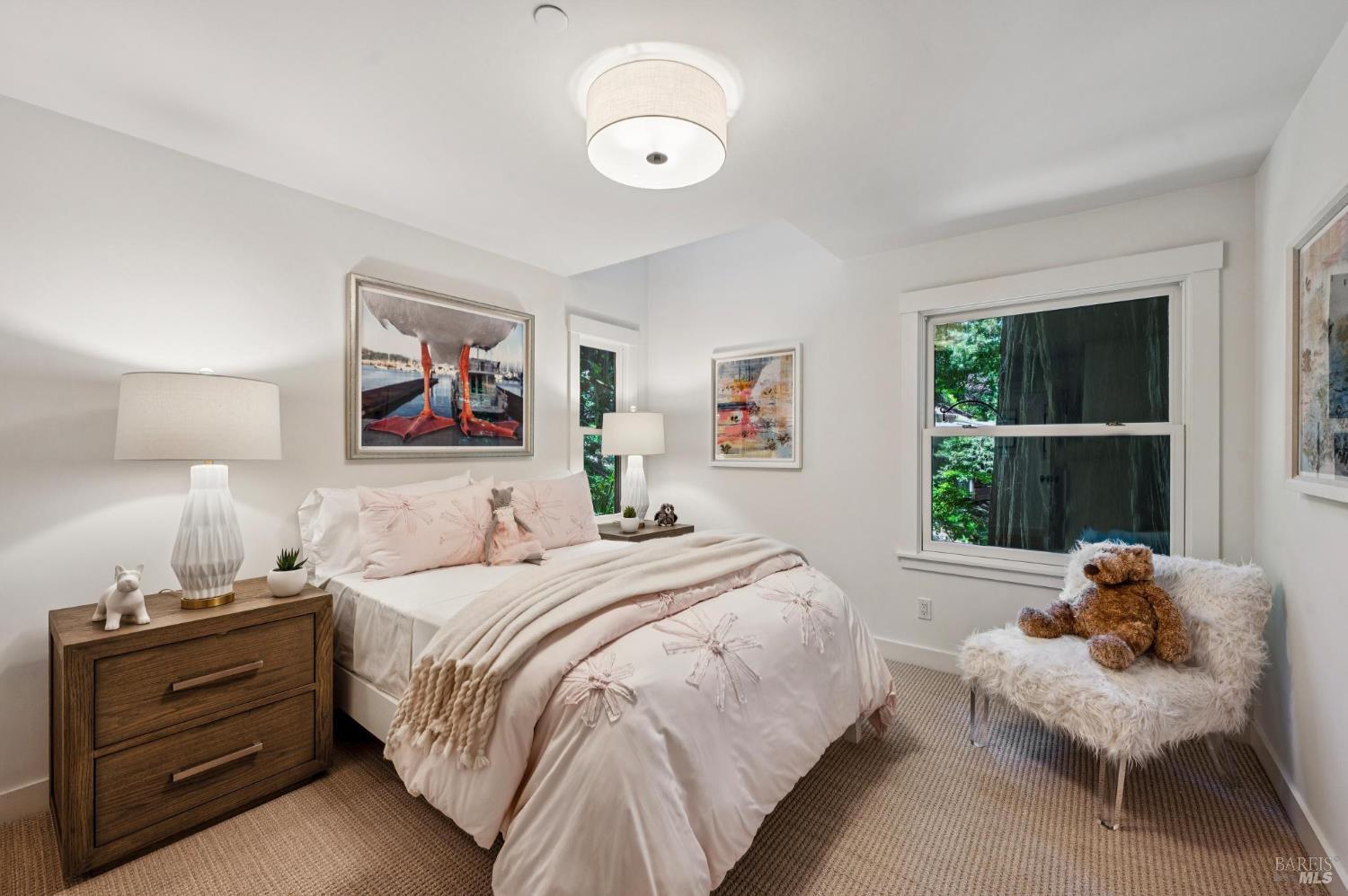Detail Gallery Image 25 of 30 For 70 Westwood Dr, Kentfield,  CA 94904 - 5 Beds | 4/1 Baths